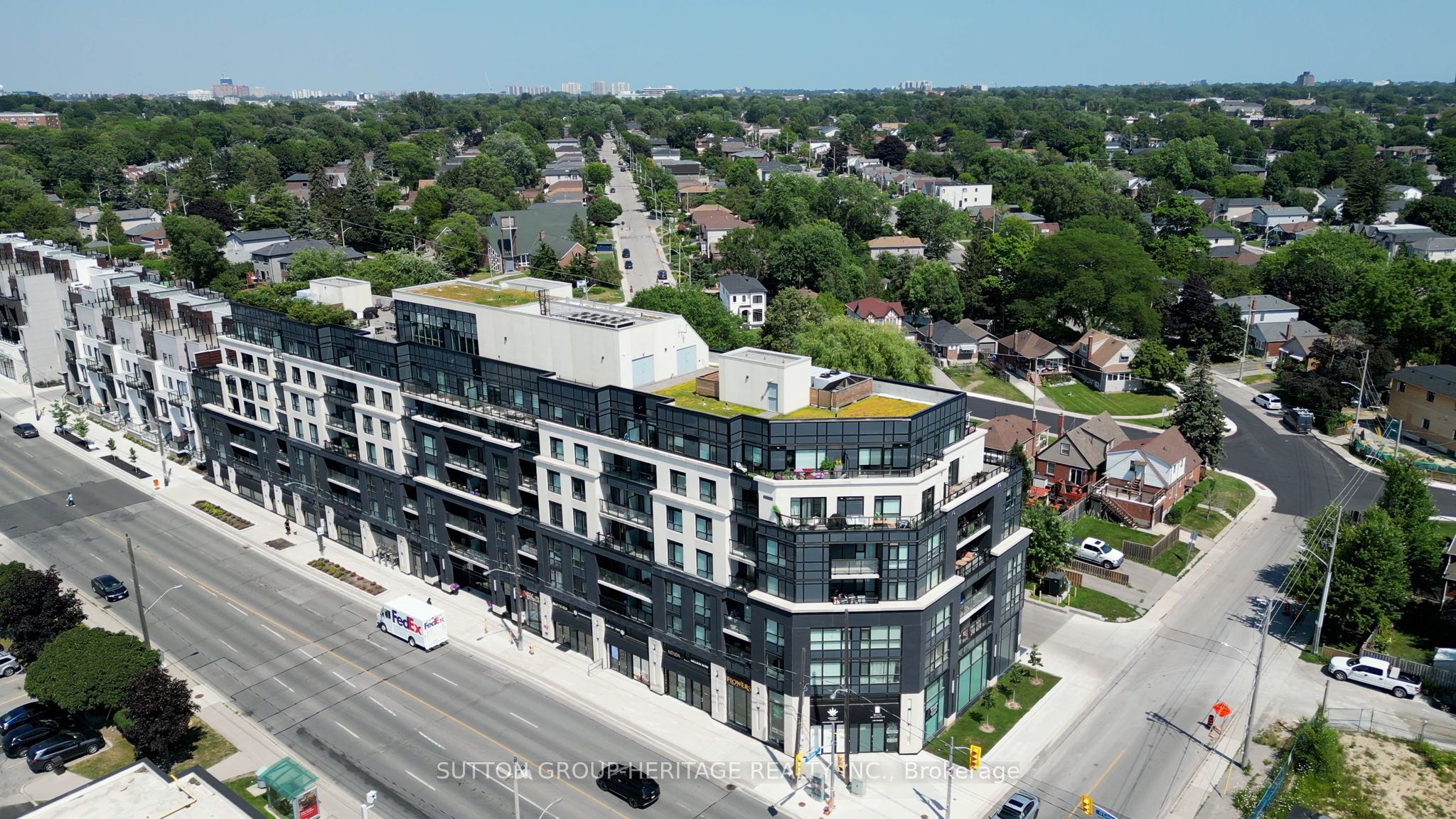 1401 O'connor Drive 702, Toronto, ON M4B 2B5 photo 3