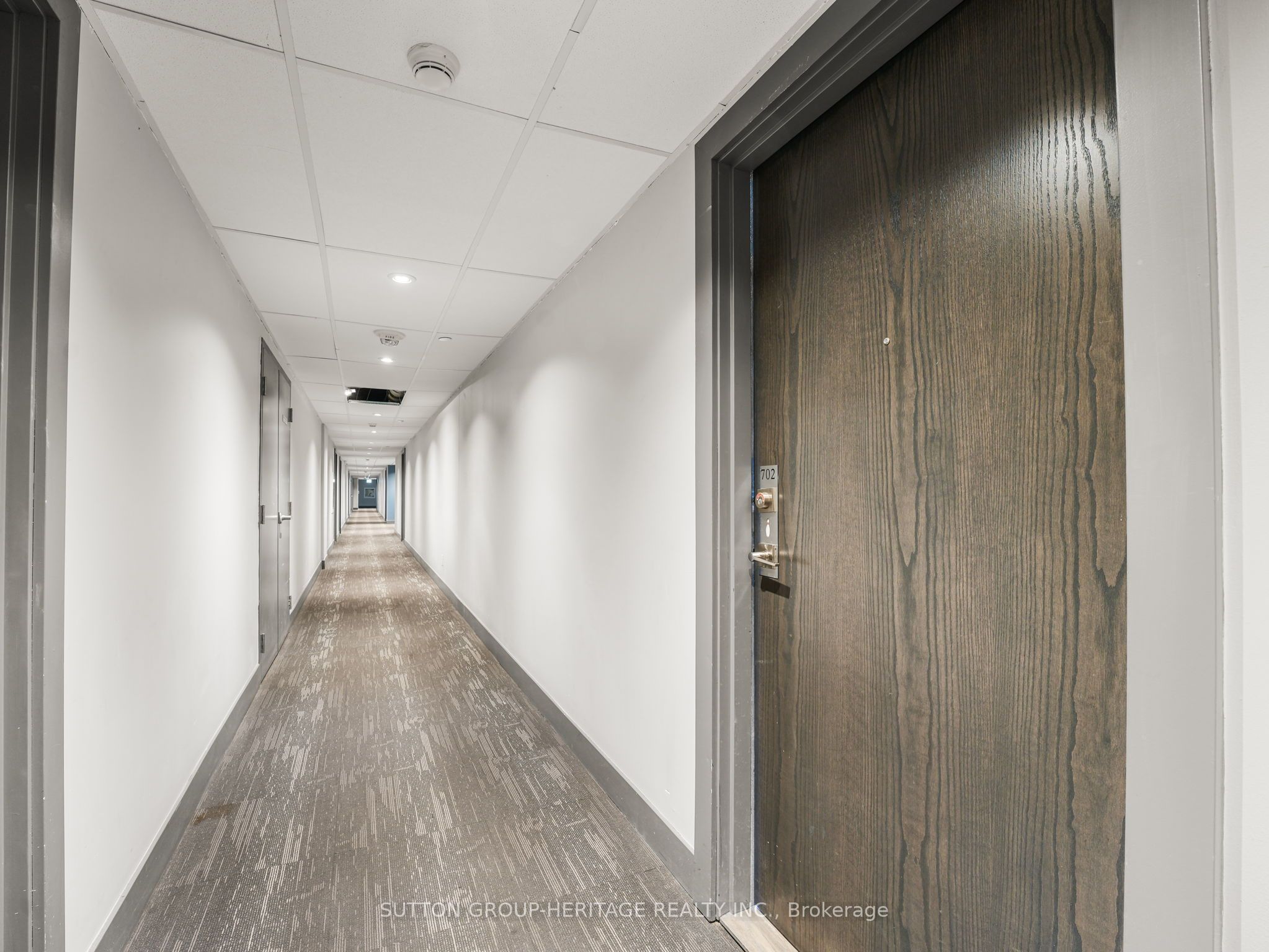 1401 O'connor Drive 702, Toronto, ON M4B 2B5 photo 4