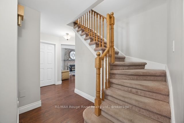 12 Jason Drive, Whitby, ON L1R 1M1 photo 5