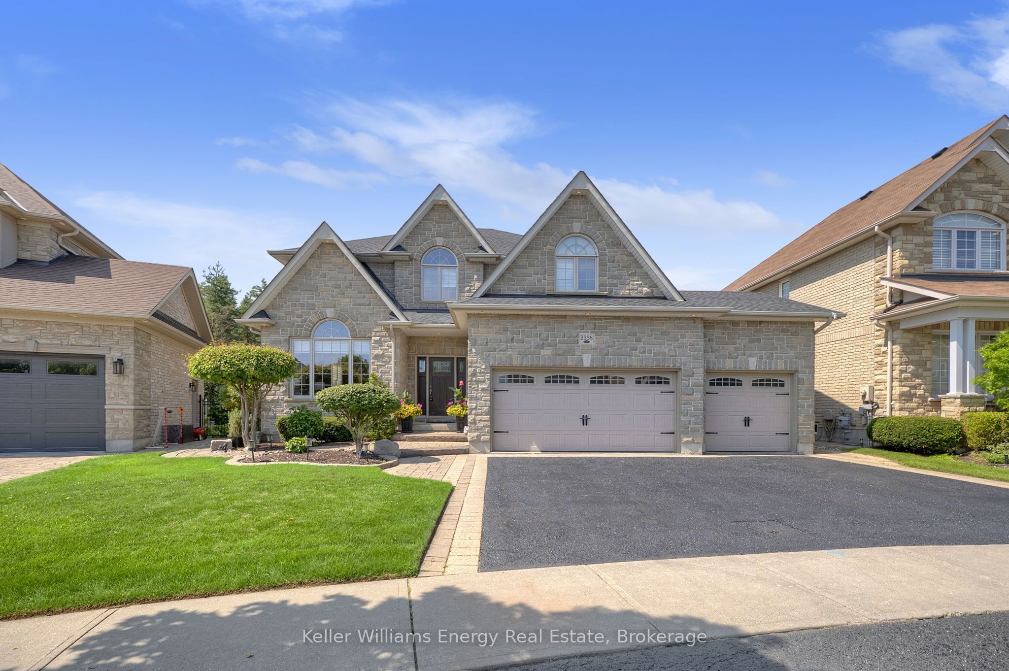 2338 Pindar Crescent, Oshawa, ON L1L 0C7 photo 2