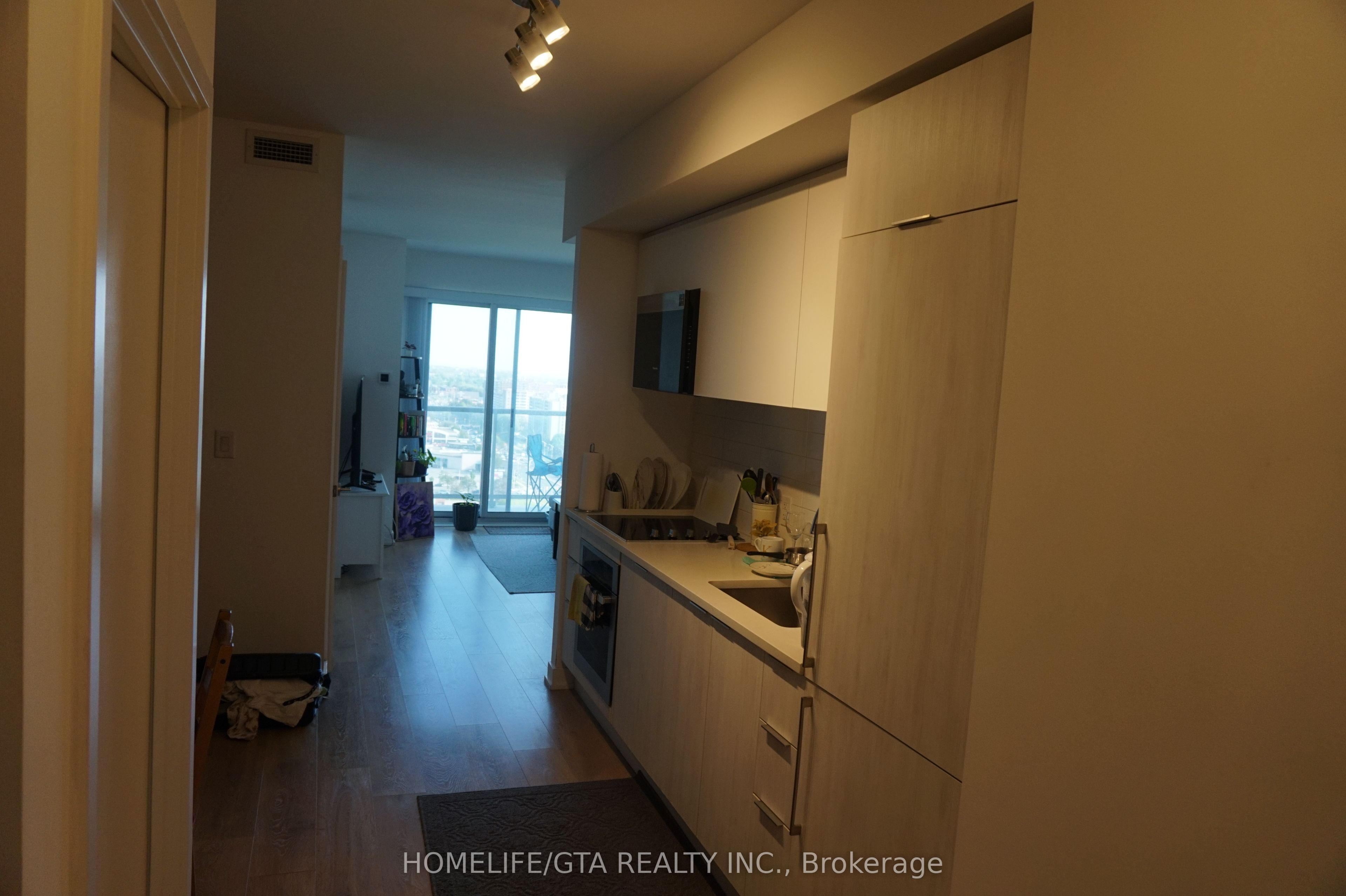 2033 Kennedy Road 2210, Toronto, ON M1T 0B9 photo 2