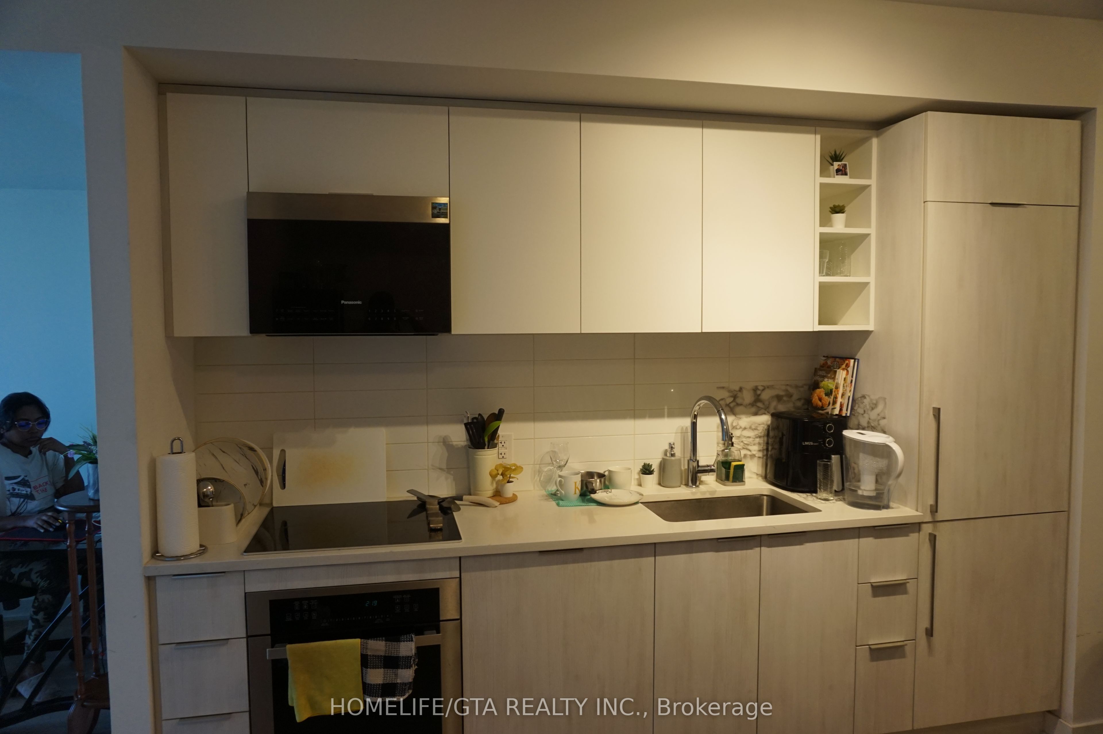2033 Kennedy Road 2210, Toronto, ON M1T 0B9 photo 5