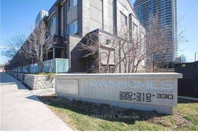 315 Village Green Square Th69, Toronto, ON M1S 0L2
