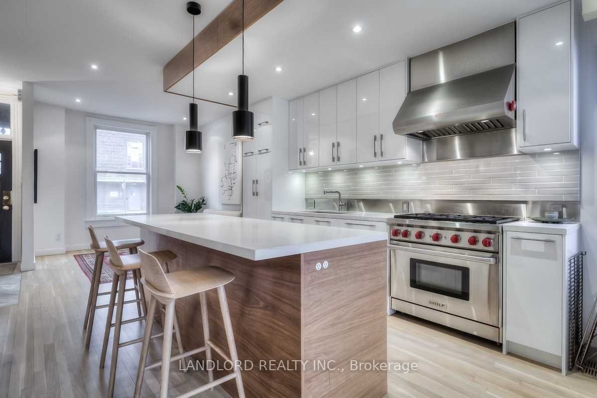 133 Munro Street, Toronto, ON M4M 2B8 photo 2