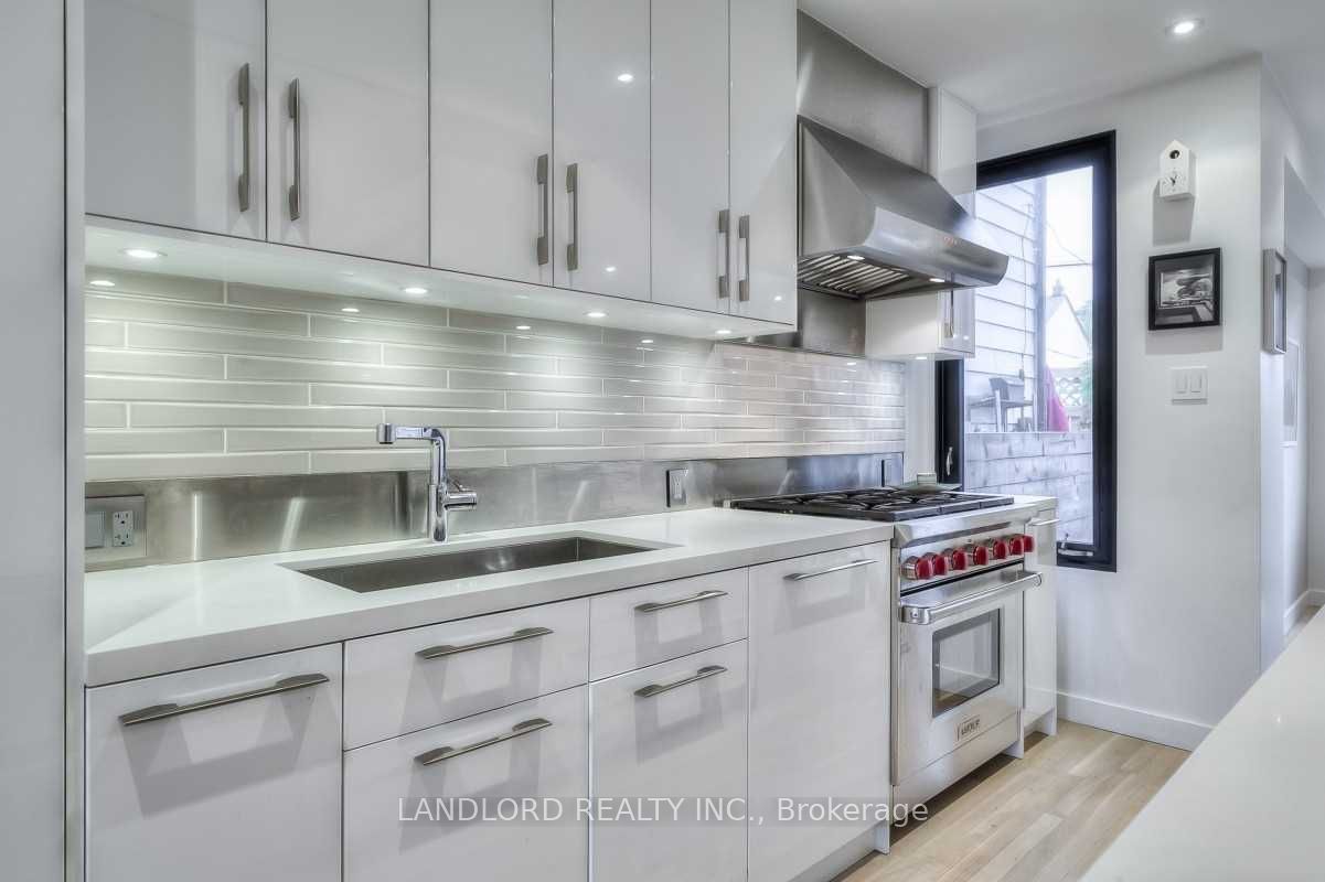 133 Munro Street, Toronto, ON M4M 2B8 photo 4