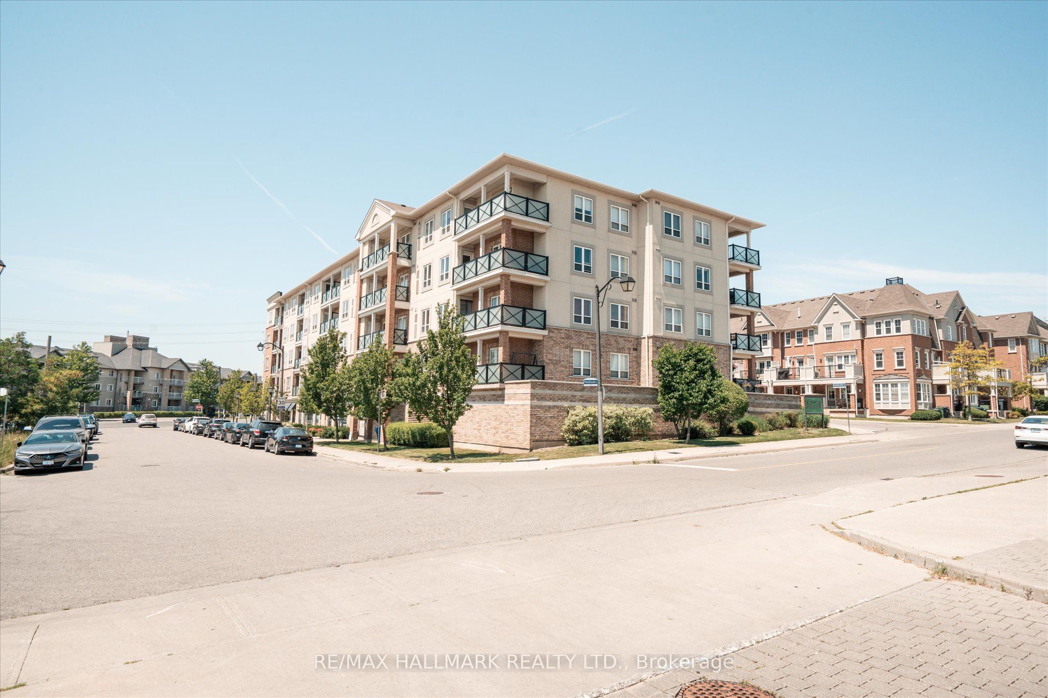 10 Mendelssohn Street 117, Toronto, ON M1L 0G7