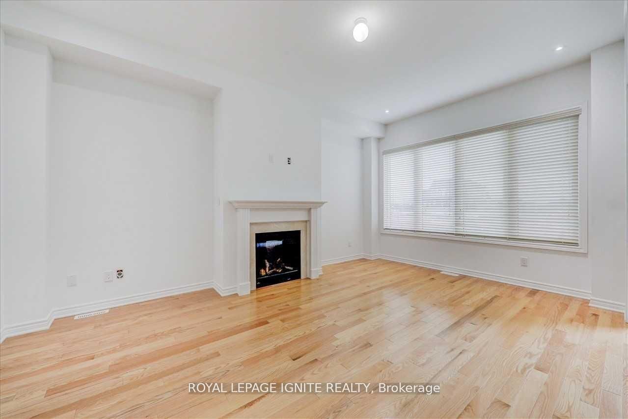 96 Closson Drive, Whitby, ON L1P 0M8 photo 5