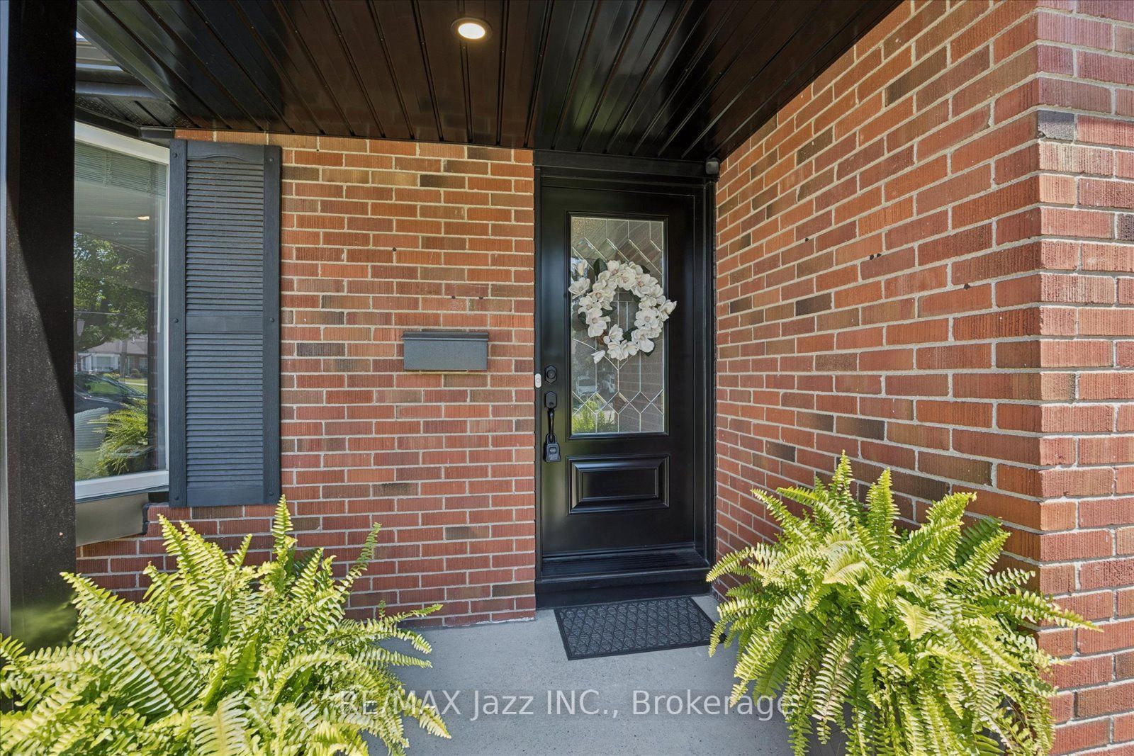 793 Grierson Street, Oshawa, ON L1G 5J8 photo 3