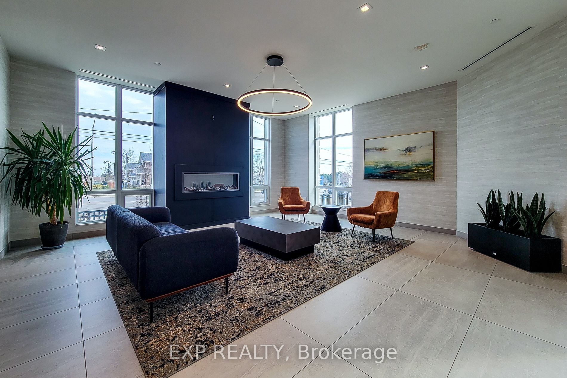 1010 Dundas Street E 203, Whitby, ON L1N 2K2 photo 4