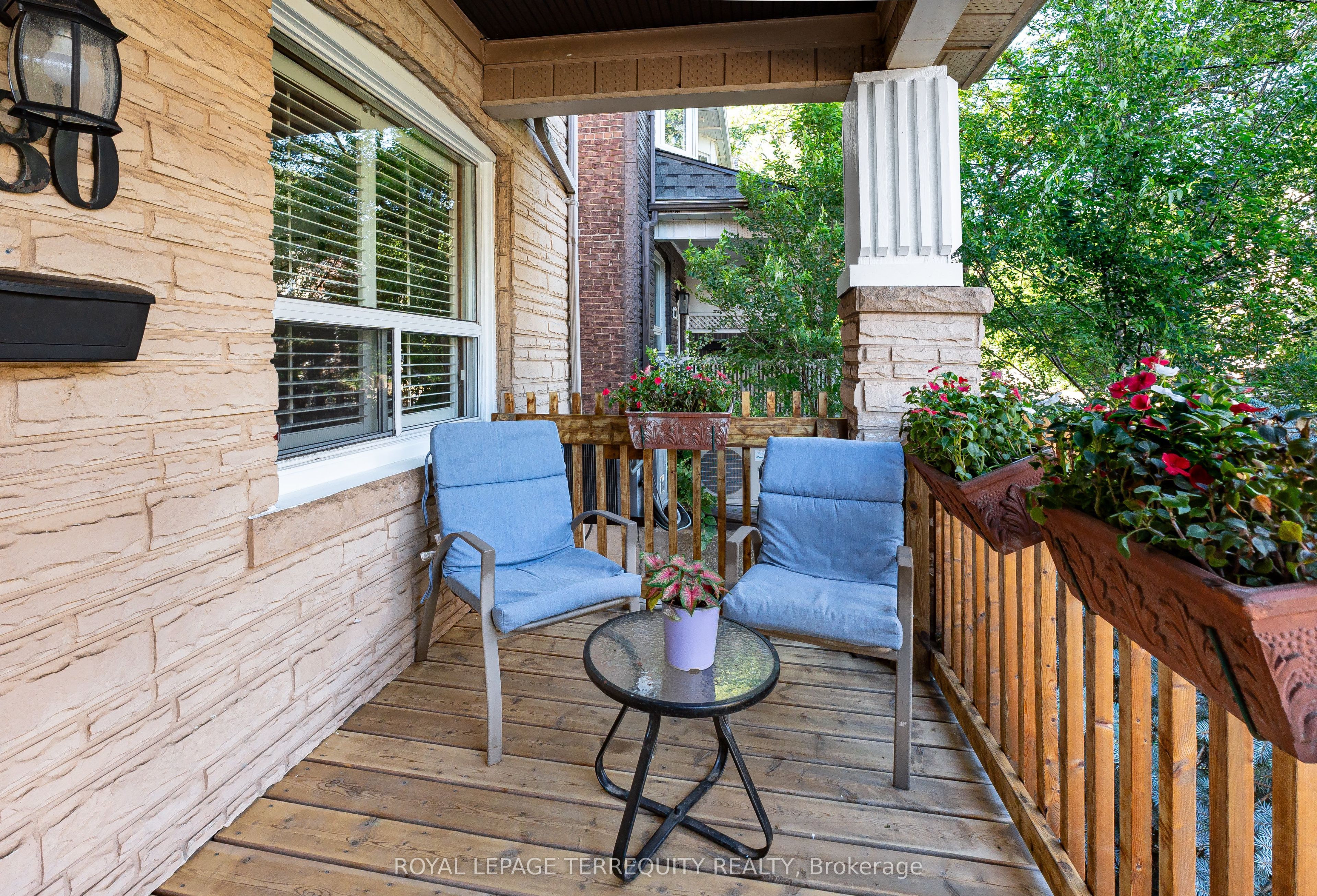 680 Woodbine Avenue, Toronto, ON M4E 2J1 photo 4