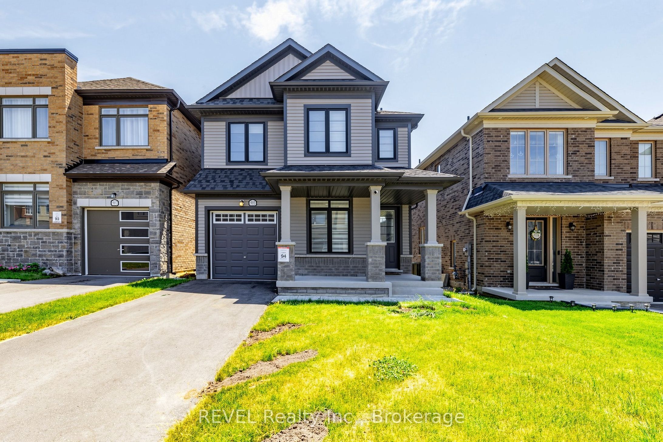 993 Lockie Drive, Oshawa, ON L1L 0S1