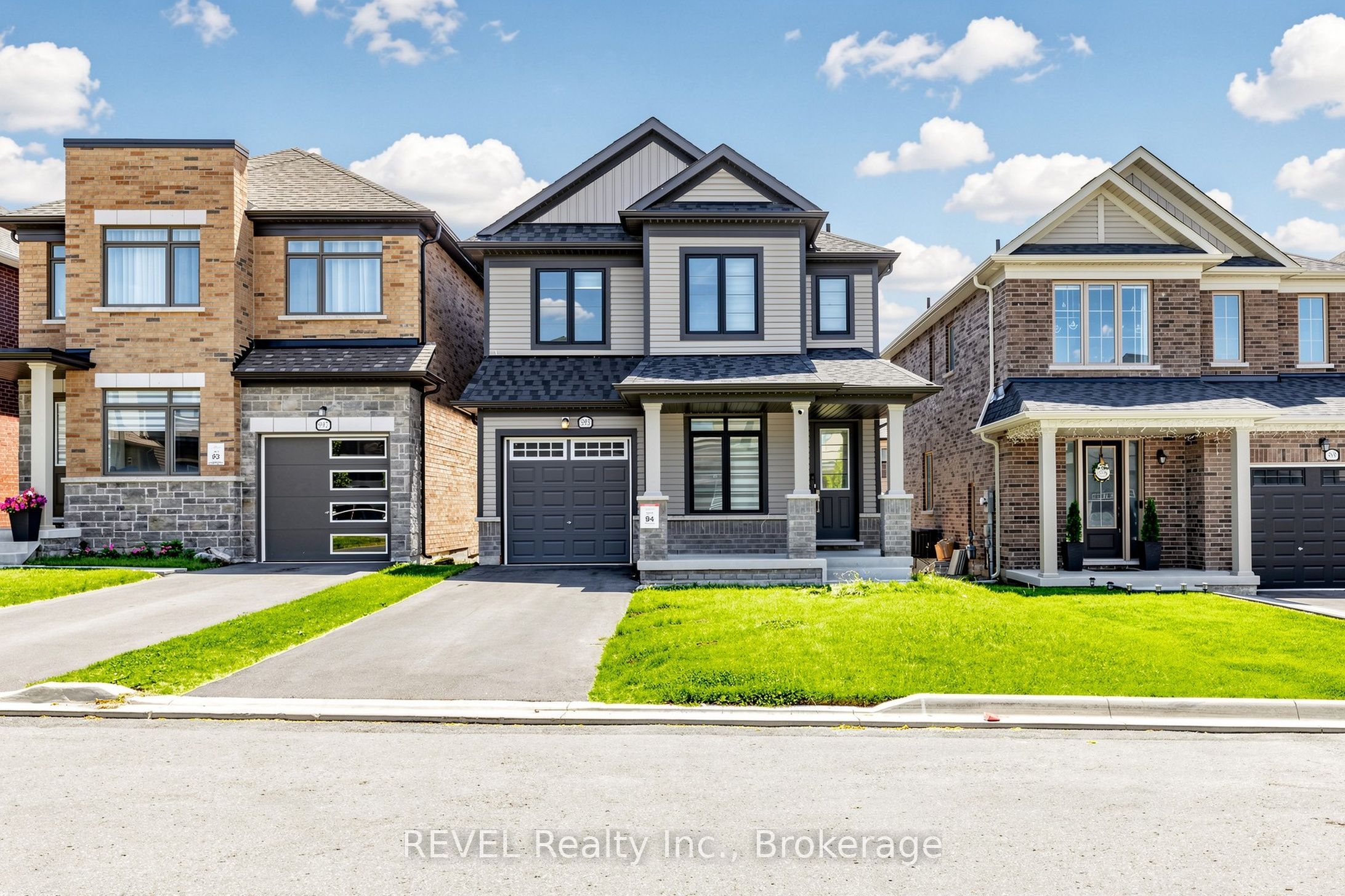 993 Lockie Drive, Oshawa, ON L1L 0S1 photo 5