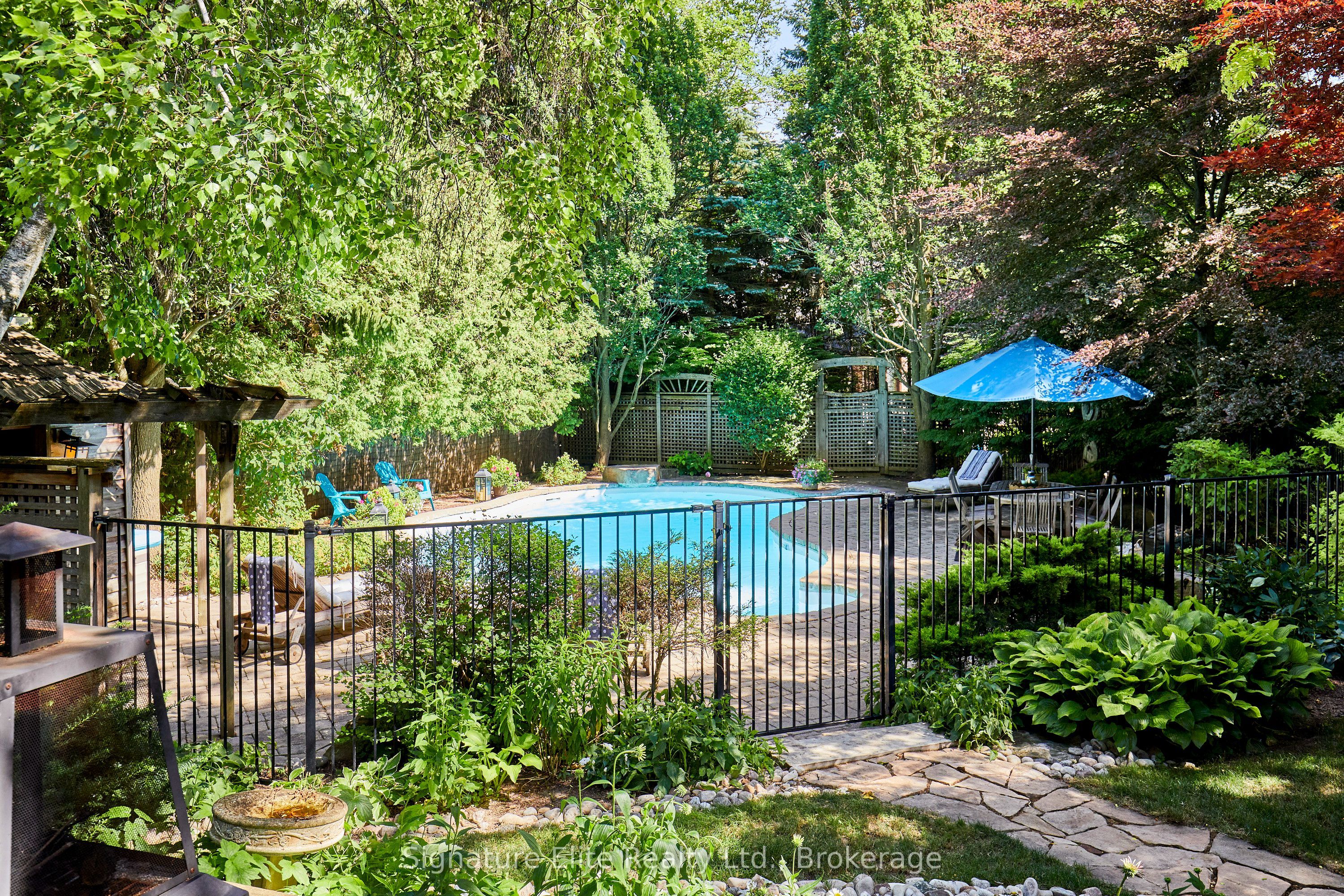 1 Pine Ridge Drive, Toronto, ON M1M 2X2 photo 4