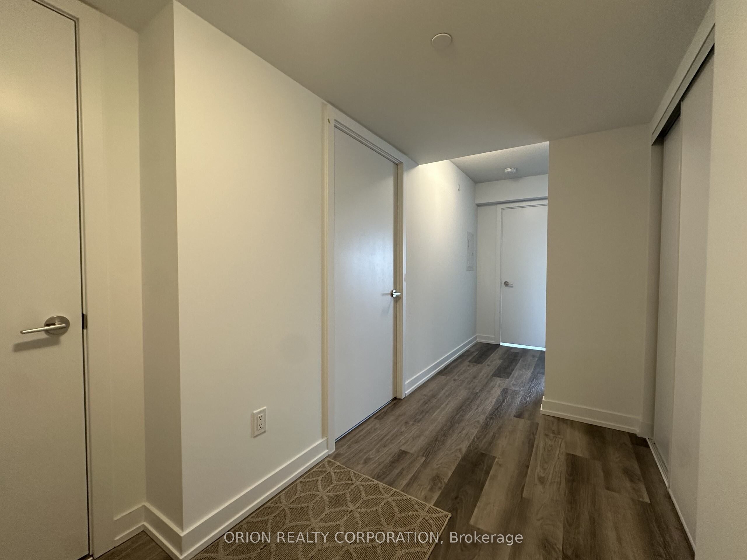 1435 Celebration Drive 1011, Pickering, ON L1W 0C4 photo 3