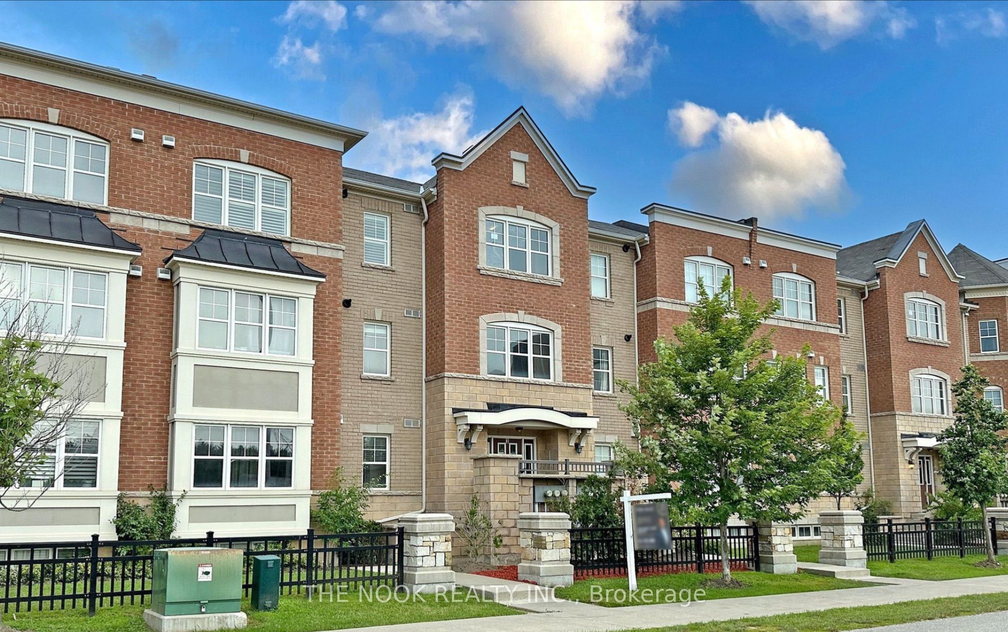1725 Pure Springs Boulevard 305, Pickering, ON L1X 0A7