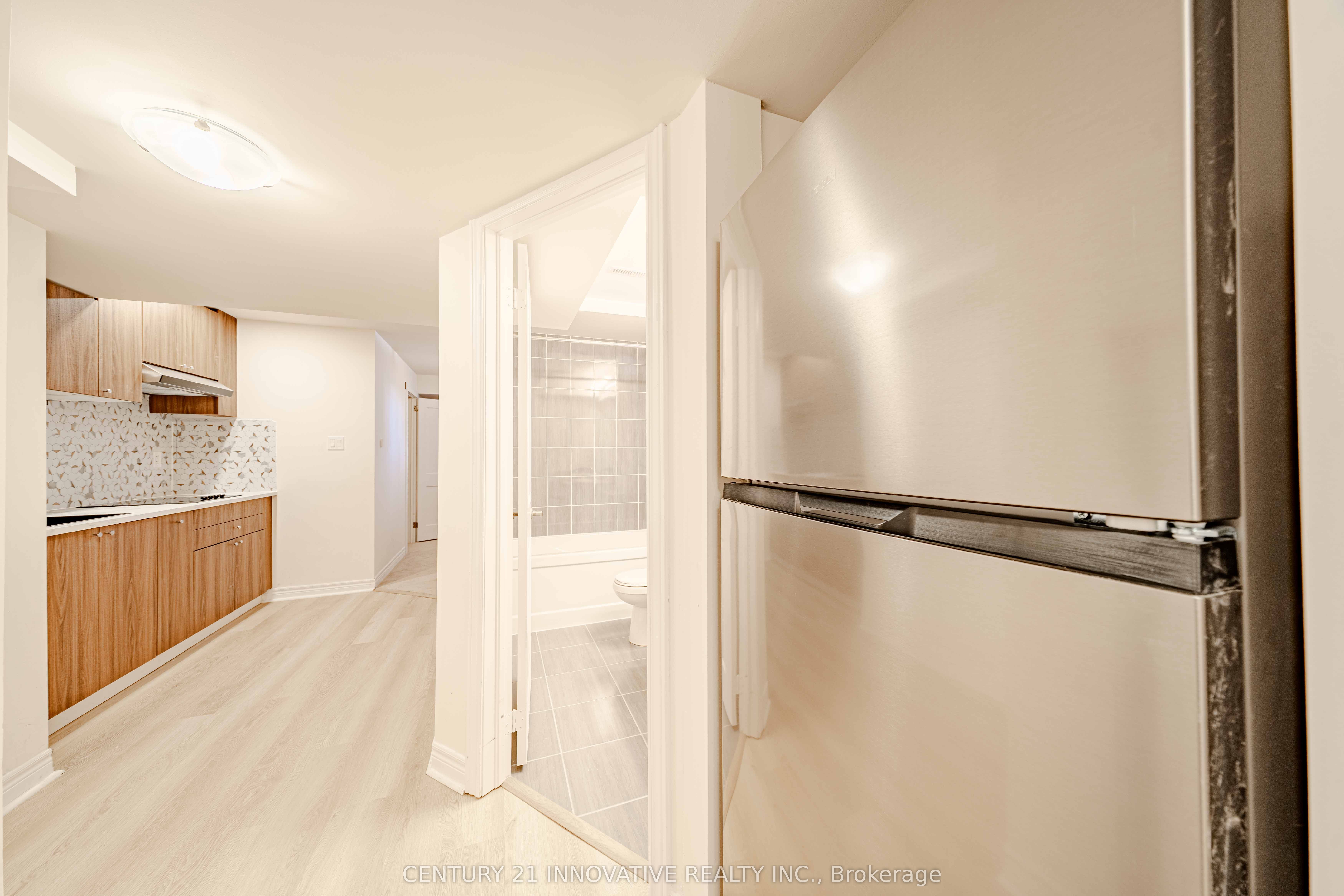 2057 Horace Duncan Crescent Basement, Oshawa, ON L1L 0W4 photo 4