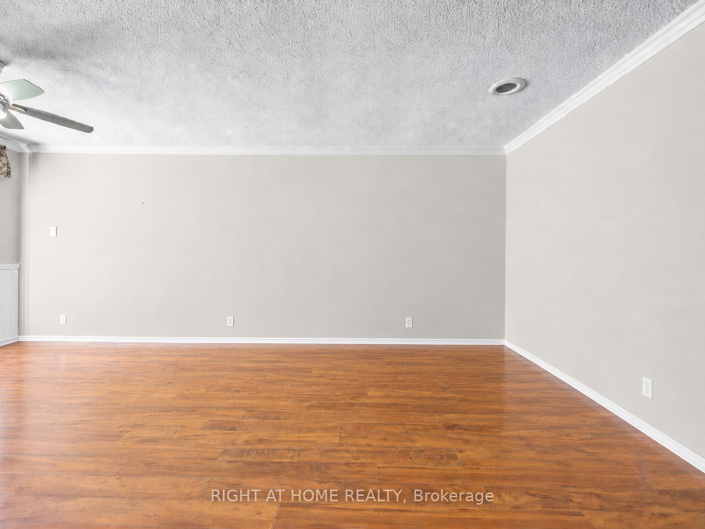 44 Westbourne Avenue, Toronto, ON M1L 2Y4 photo 5