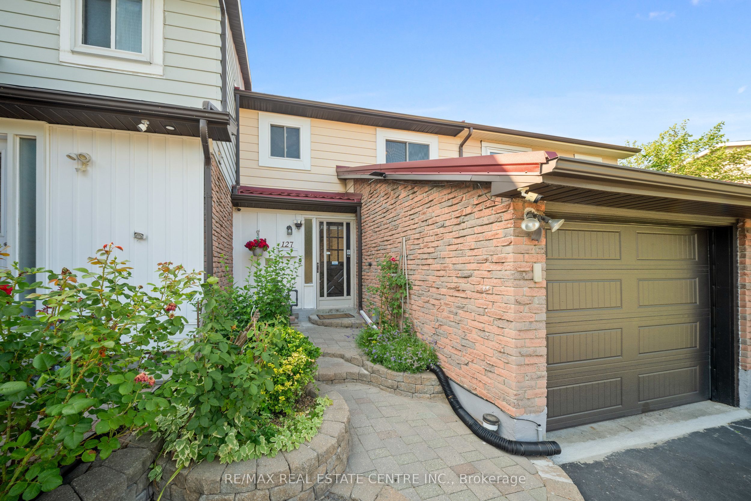 127 Lowry Square, Toronto, ON M1B 1N7 photo 5