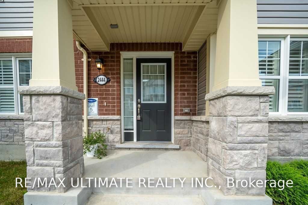 2444 Fall Harvest Crescent, Pickering, ON L1X 0G1 photo 3
