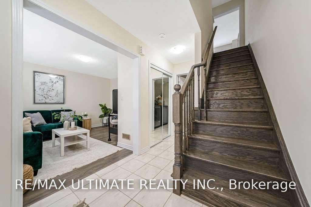 2444 Fall Harvest Crescent, Pickering, ON L1X 0G1 photo 4