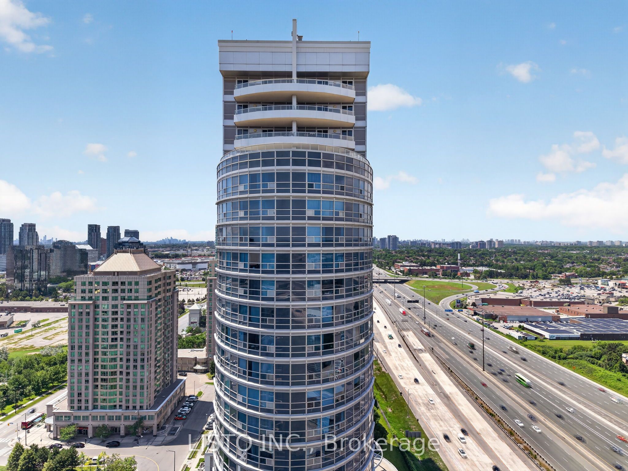 38 Lee Centre Drive, Toronto, ON M1H 3J7 photo 3