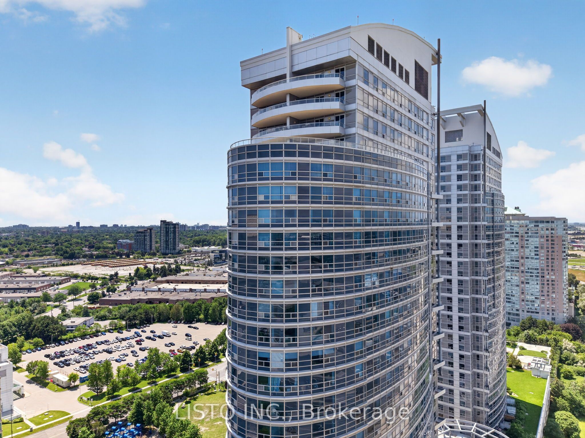 38 Lee Centre Drive, Toronto, ON M1H 3J7 photo 4
