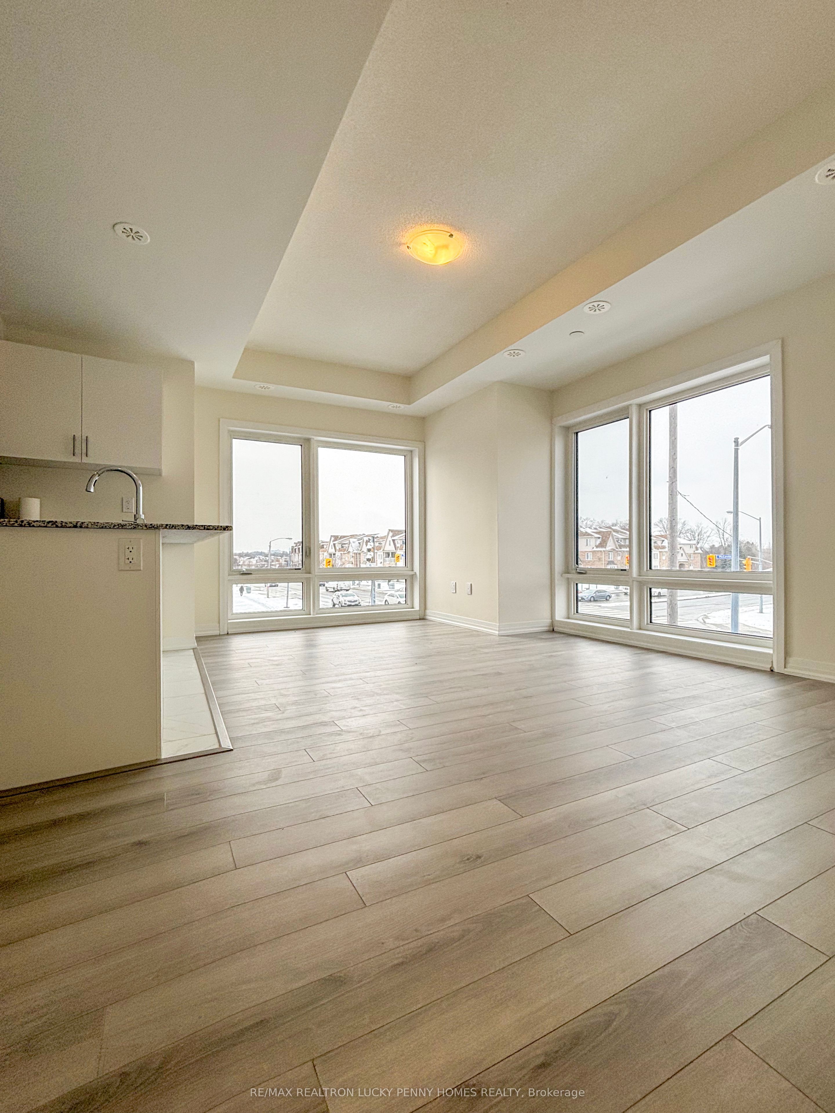 235 McLevin Avenue 2, Toronto, ON M1B 0E8 photo 3