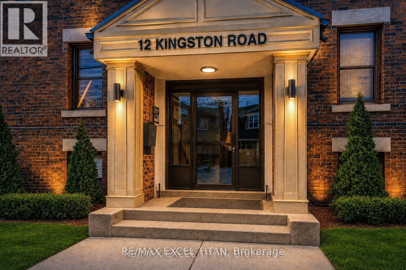 12 Kingston Road 65, Toronto, ON M4L 1S5 photo 2