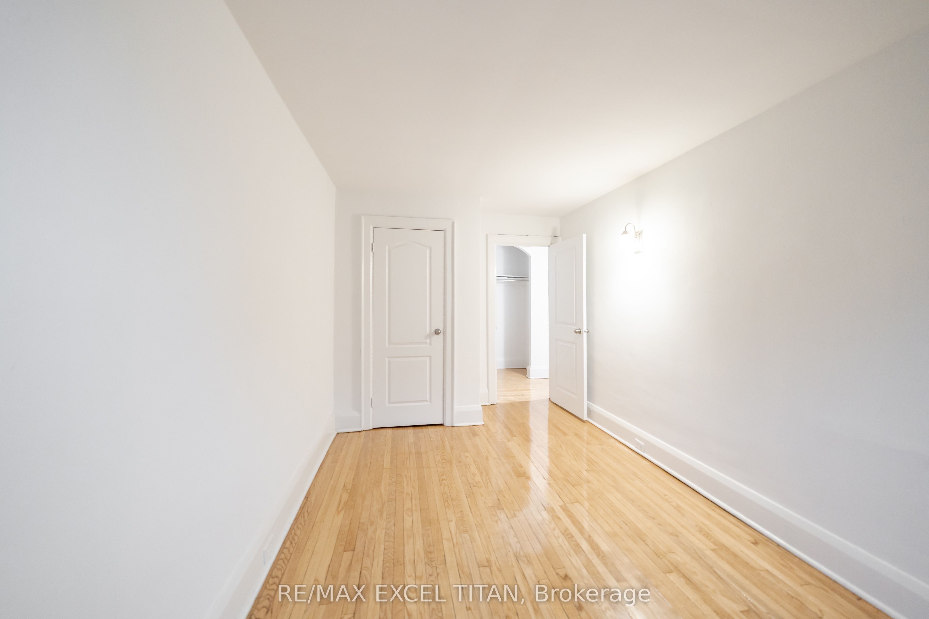 6 Kingston Road 22, Toronto, ON M4L 2S4 photo 5