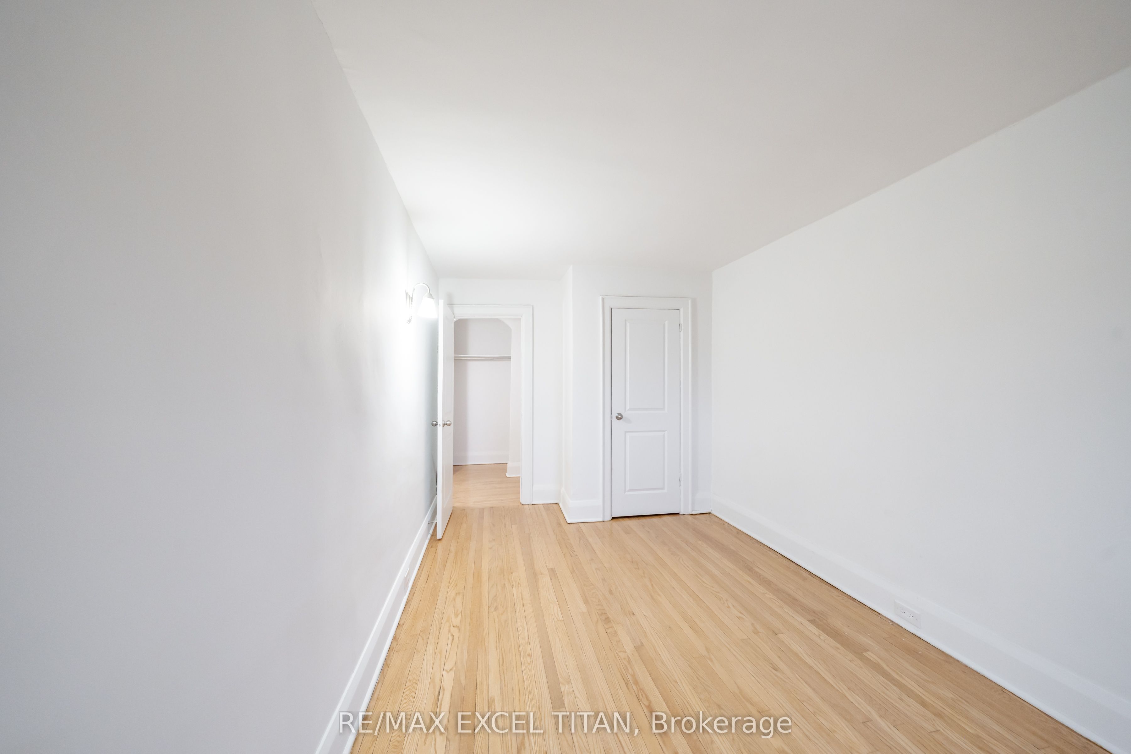 4 Kingston Road 43, Toronto, ON M4L 2S4 photo 4