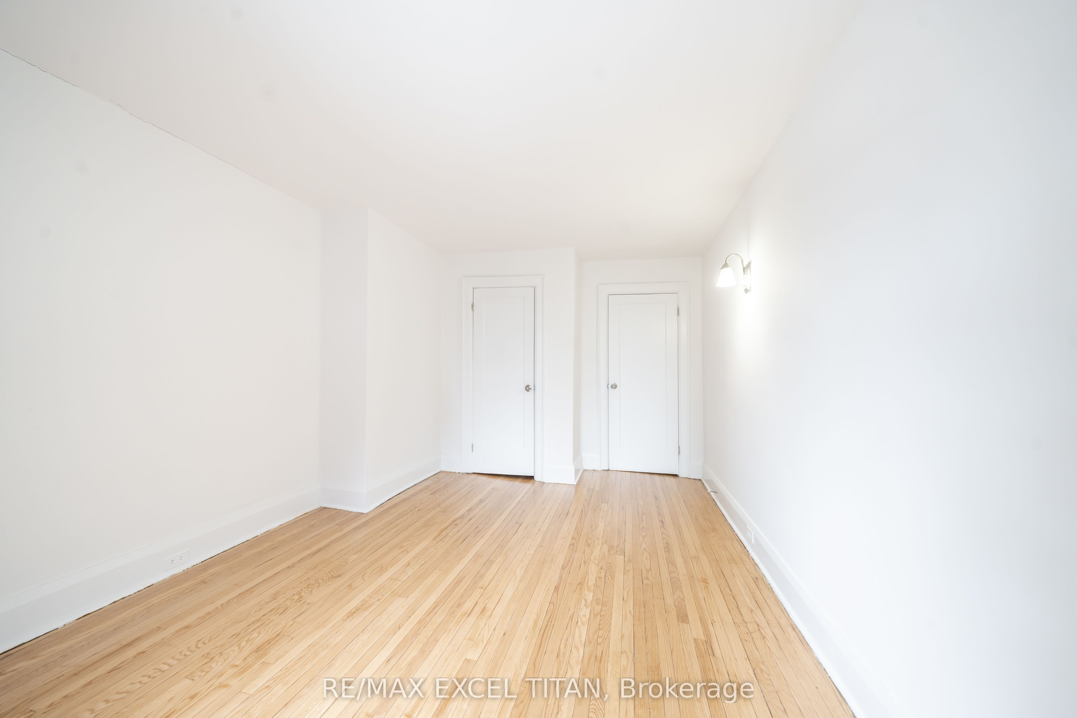 12 Kingston Road 76, Toronto, ON M4L 2S4 photo 2