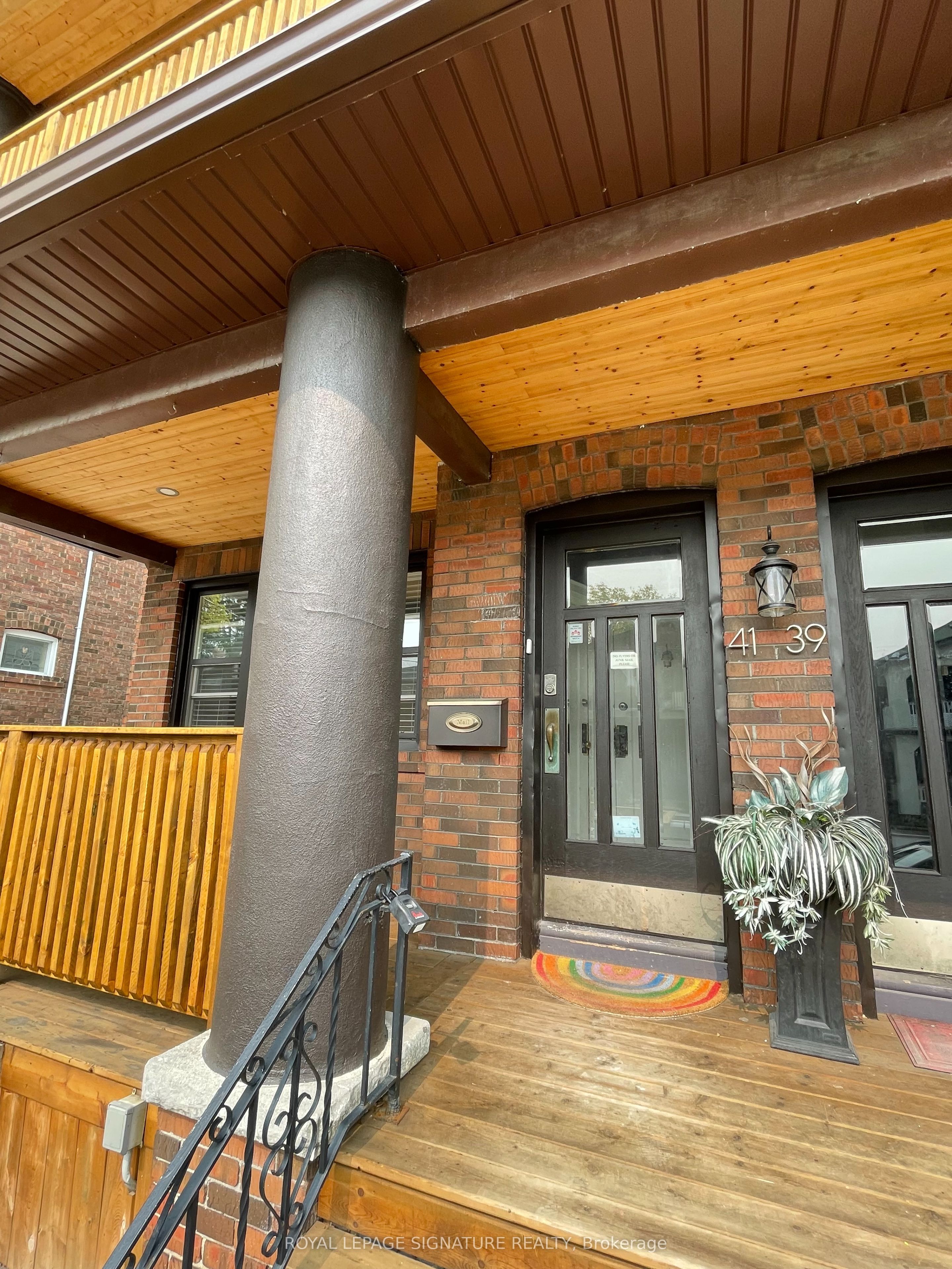 41 Scarboro Beach Boulevard main, Toronto, ON M4E 2W9 photo 3