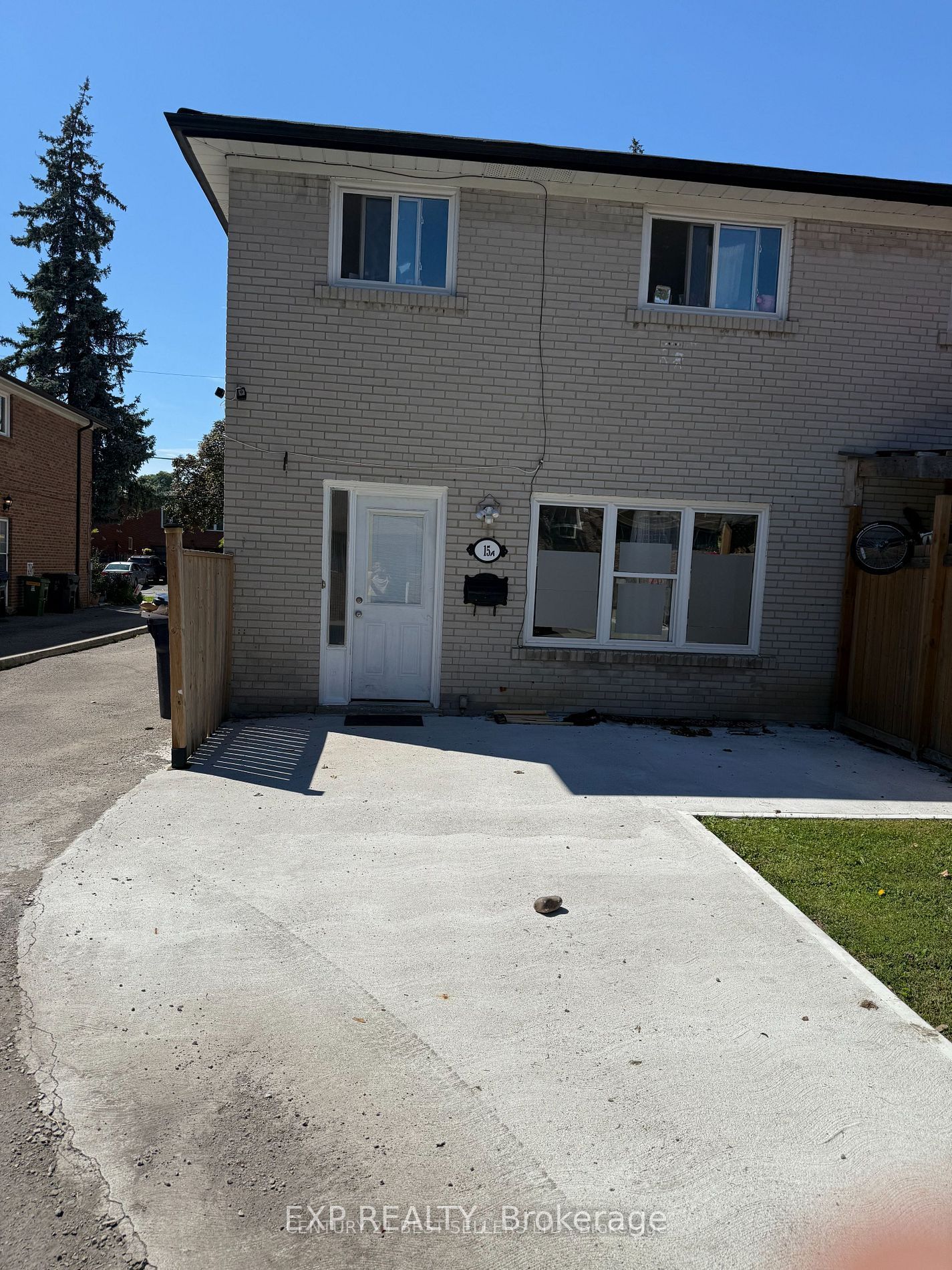 15a rockwood Drive, Toronto, ON M1M 3M9