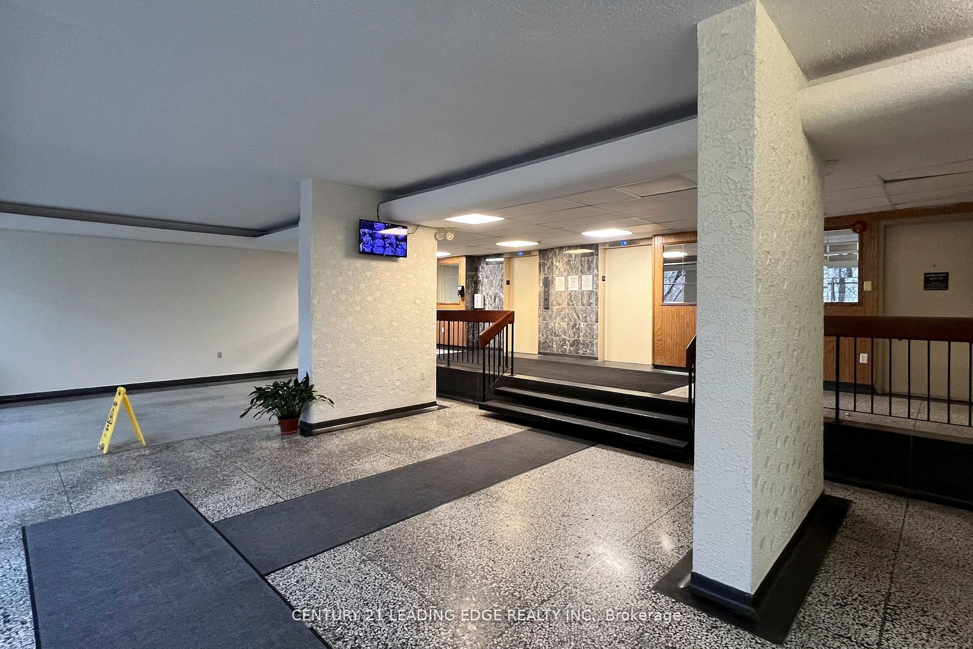 2245 Eglinton Avenue E 1005, Toronto, ON M1K 2N3 photo 5