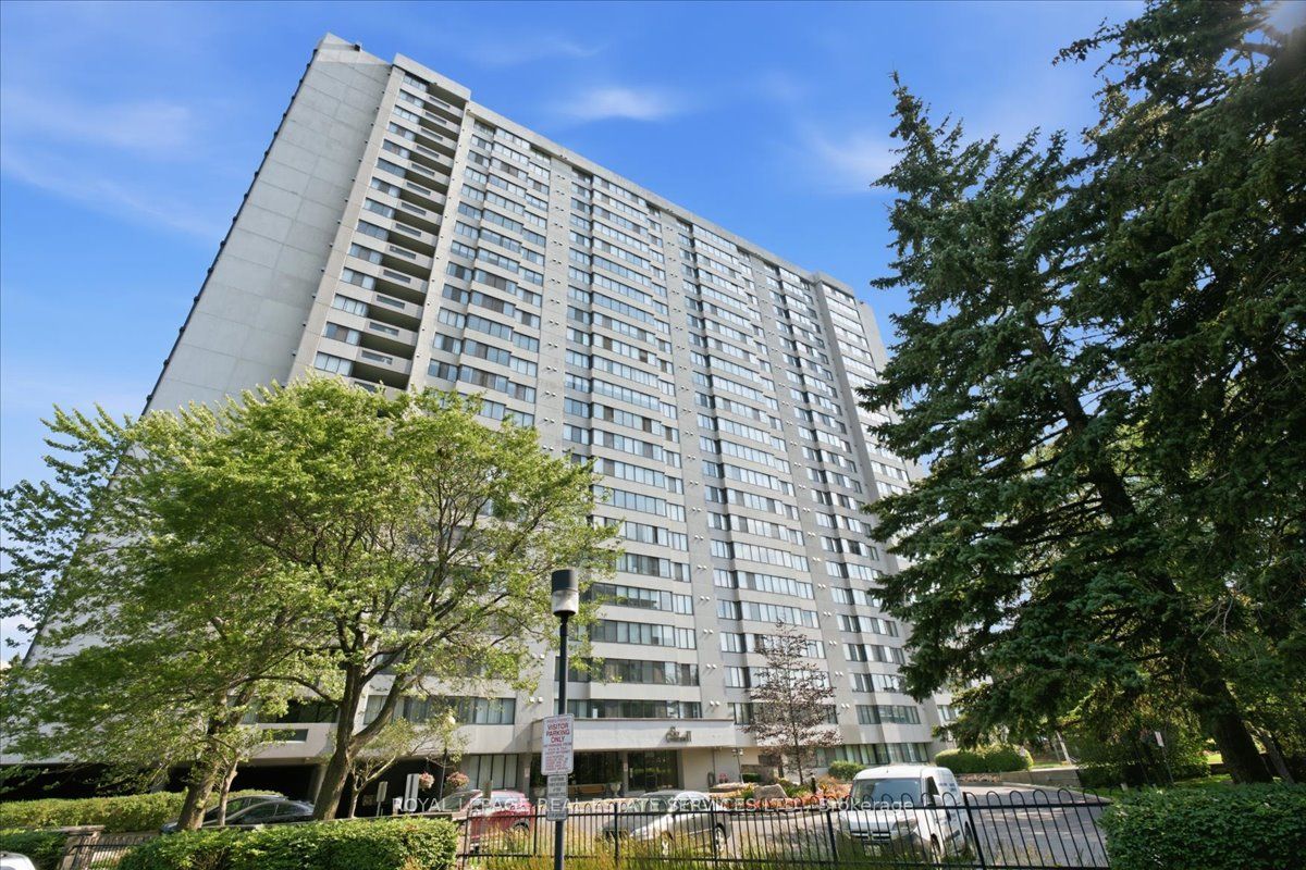 2330 Bridletowne Circle 2205, Toronto, ON M1W 3P6 photo 5