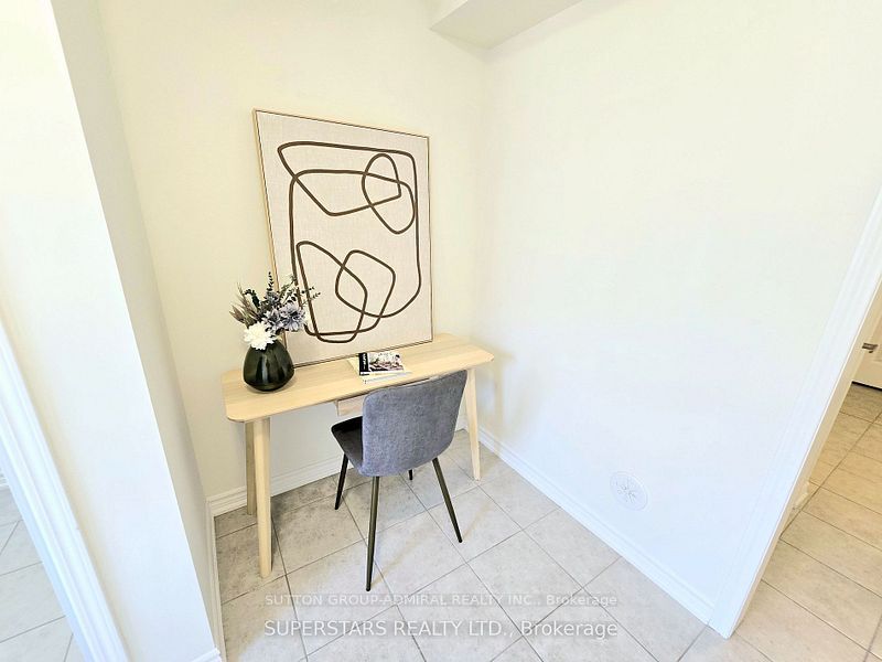 17 Bluegill Crescent, Whitby, ON L1P 0E4 photo 4