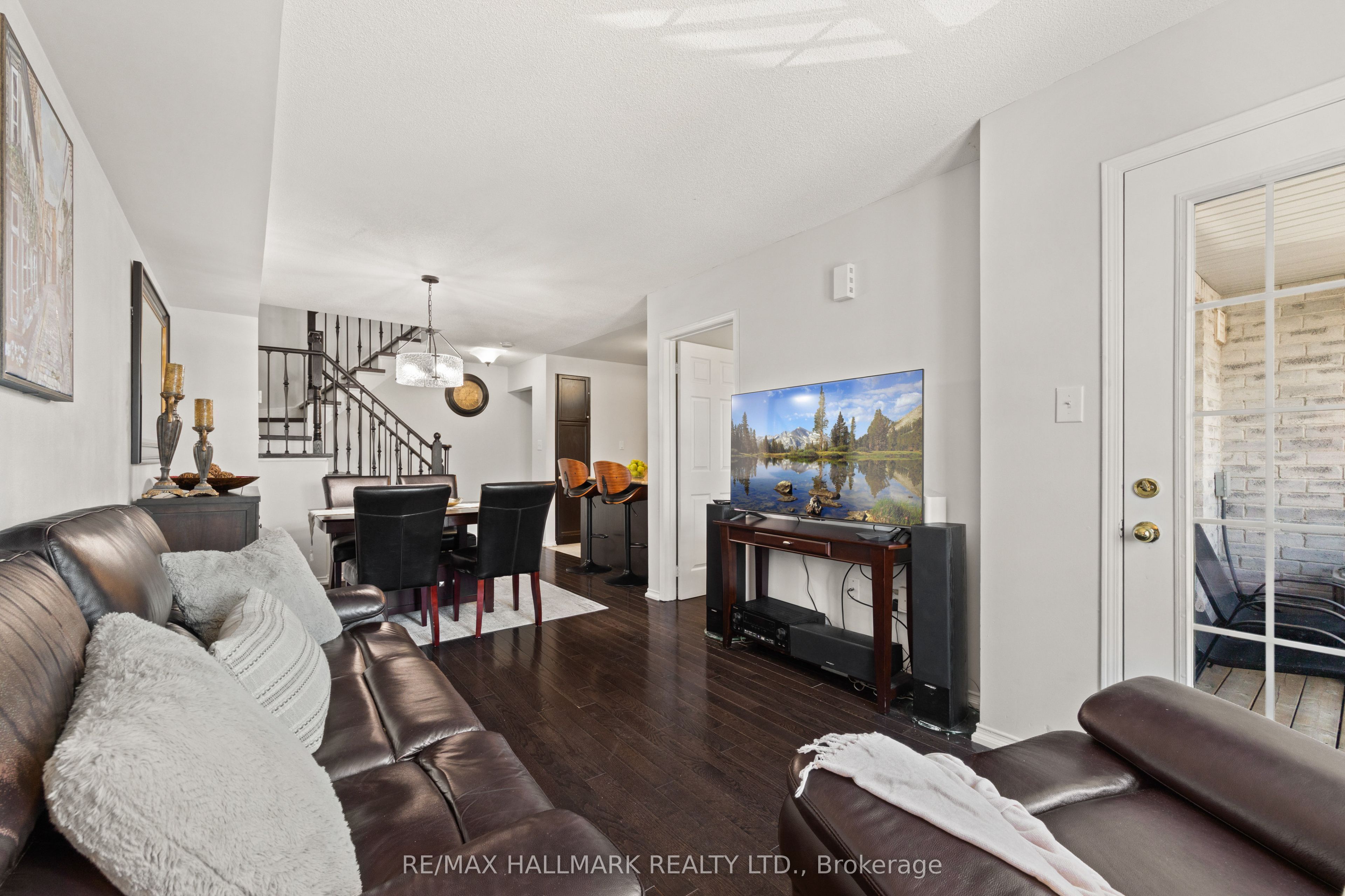 35 Chaston Road, Ajax, ON L1Z 0M5 photo 5