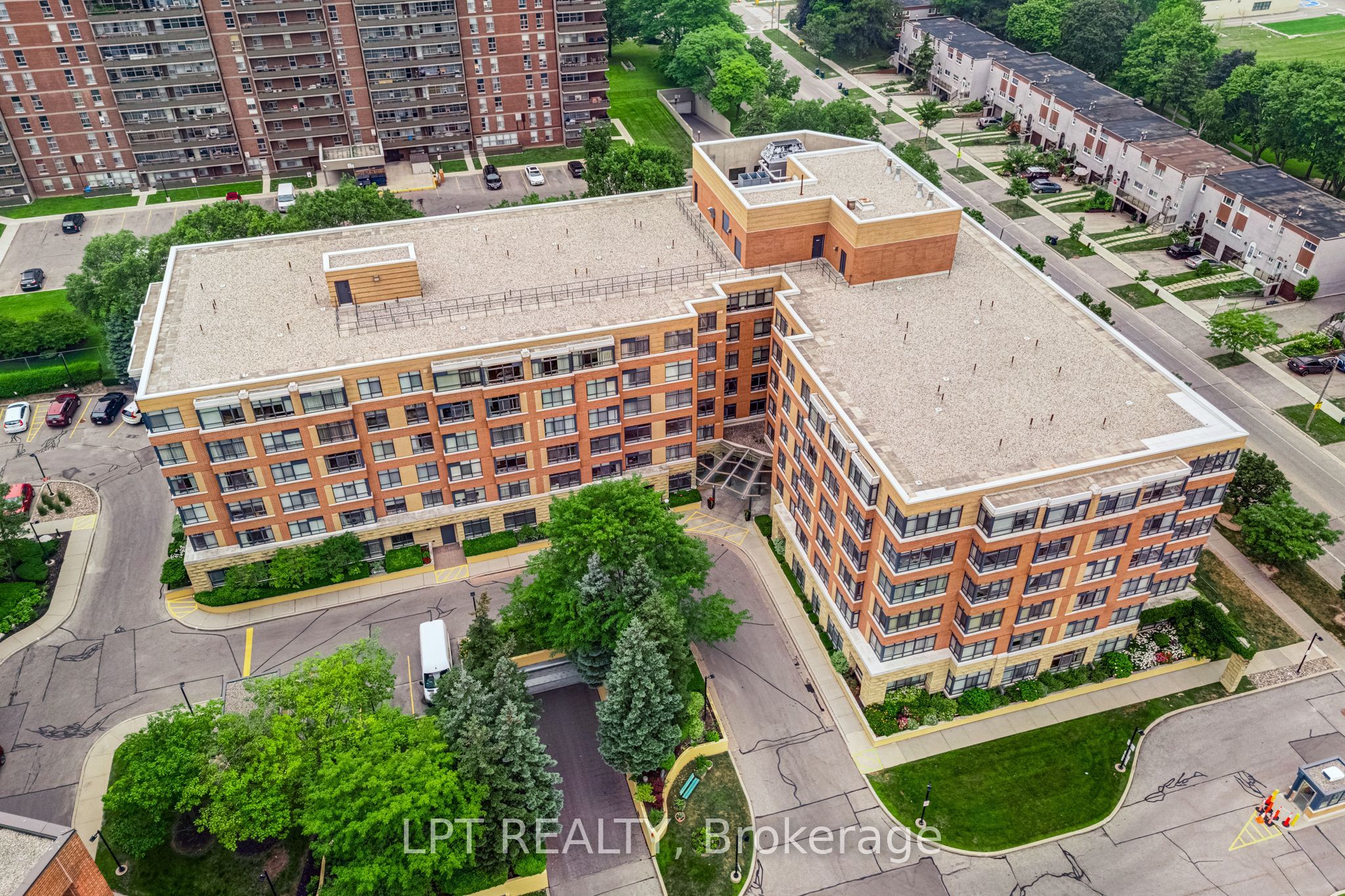 115 Bonis Avenue 216, Toronto, ON M1T 3S4 photo 4