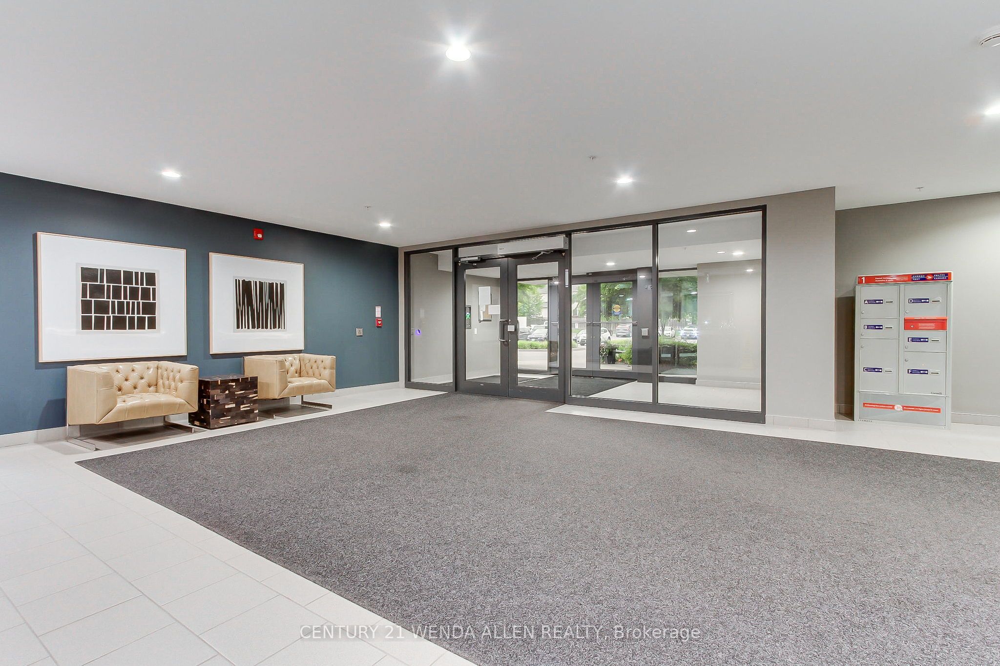 290 Liberty Street N, Clarington, ON L1C 0H3 photo 5