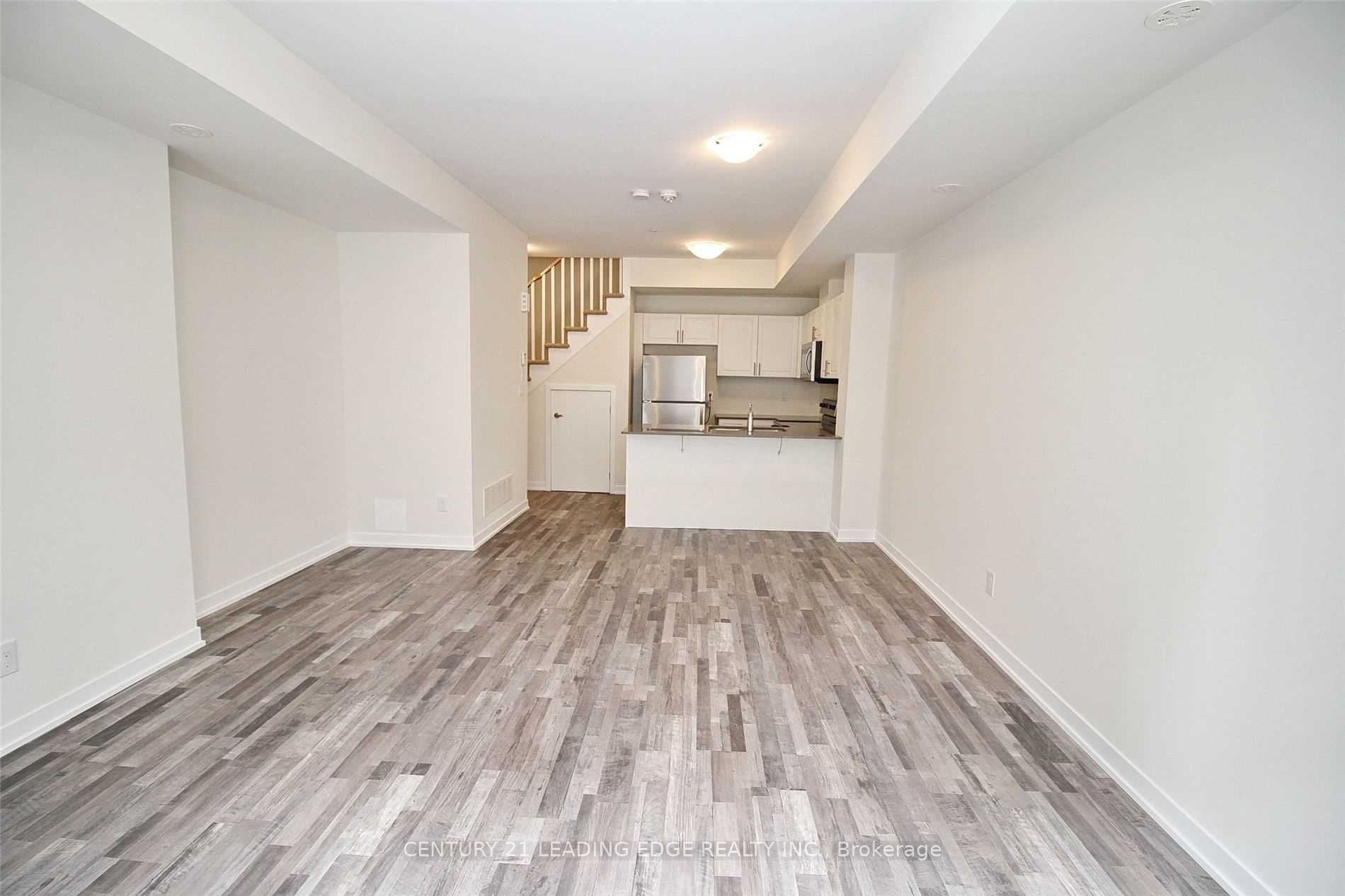 1460 Whites Road N 117, Pickering, ON L1V 0E8 photo 3