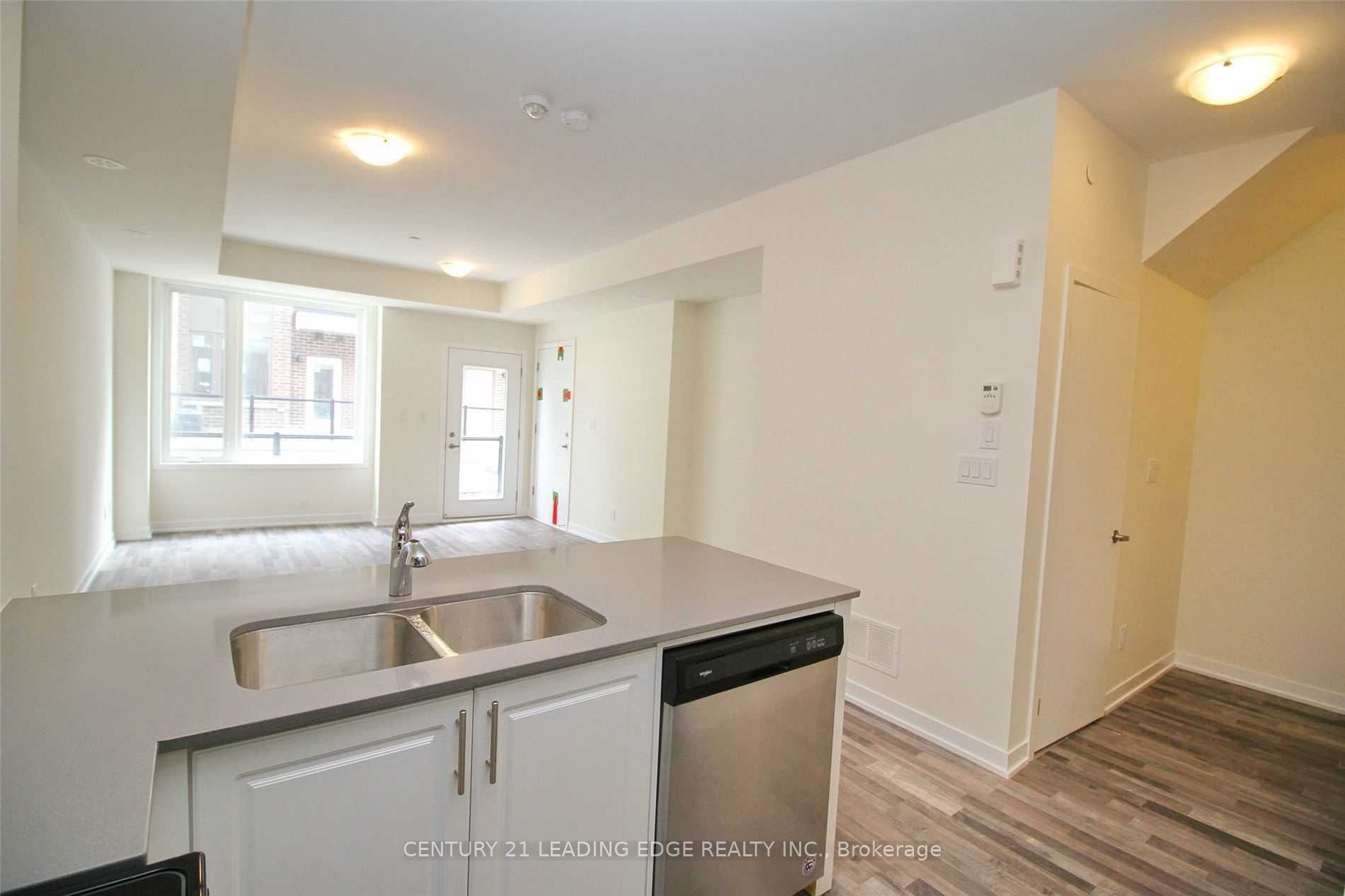 1460 Whites Road N 117, Pickering, ON L1V 0E8 photo 5