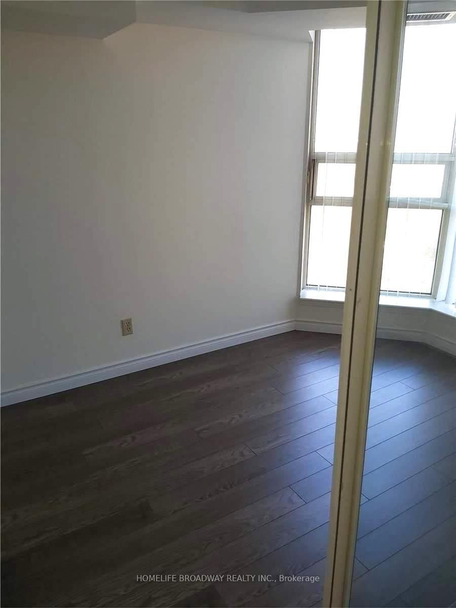 2460 Eglinton Avenue E 1708, Toronto, ON M1K 5J7 photo 5