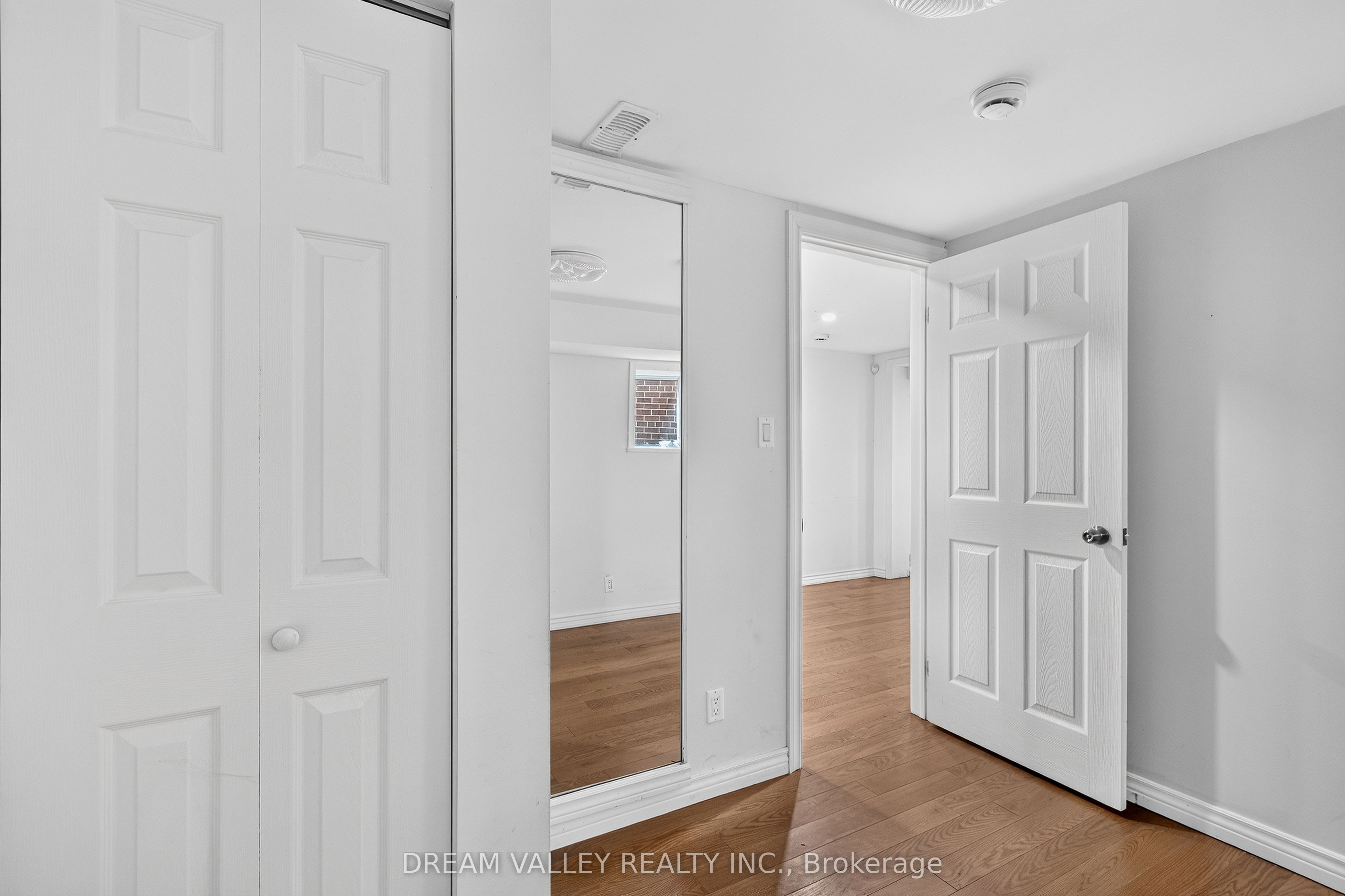 51 Sloley Road, Toronto, ON M1M 1C7 photo 4