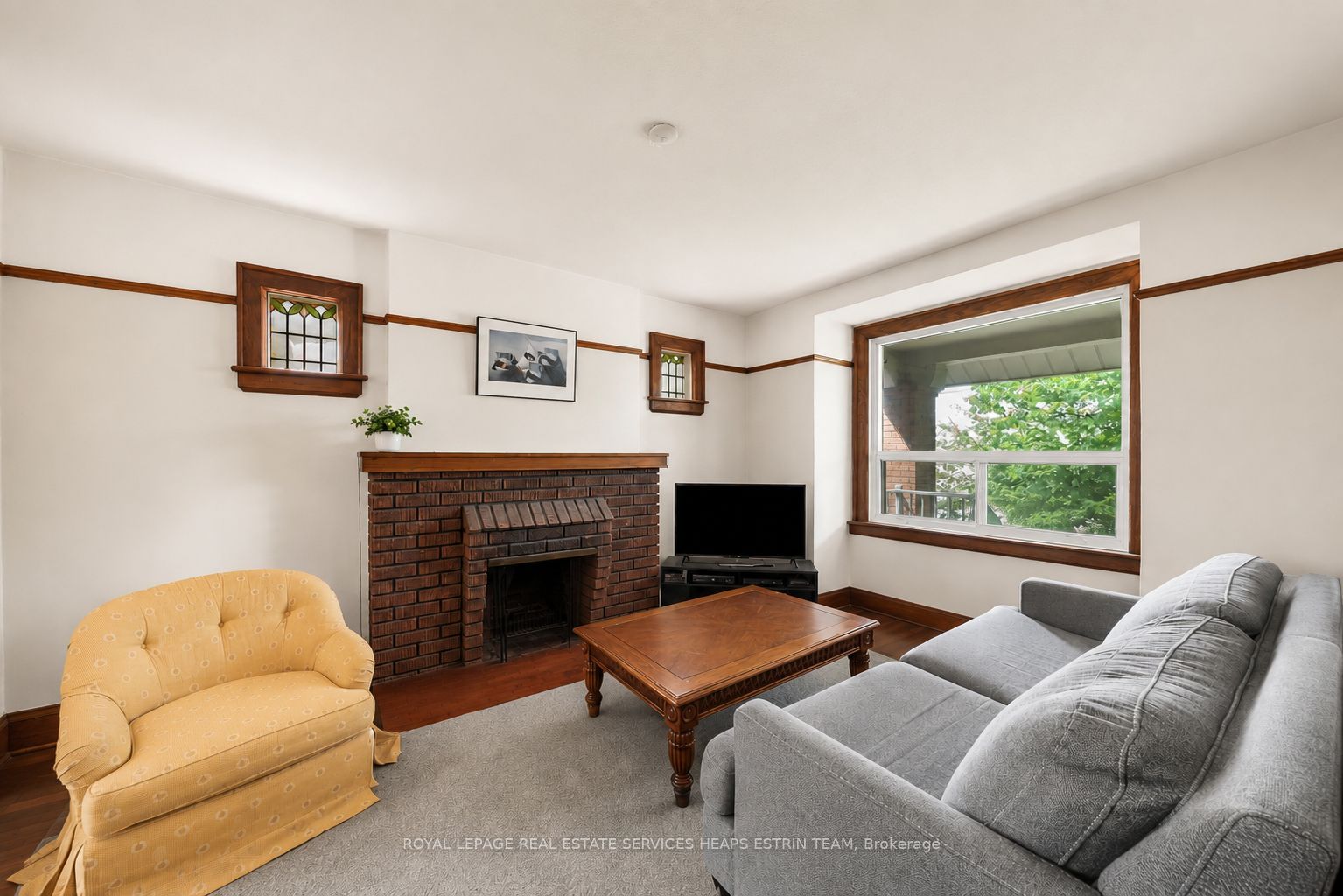 95 Caithness Avenue, Toronto, ON M4J 3X9 photo 3