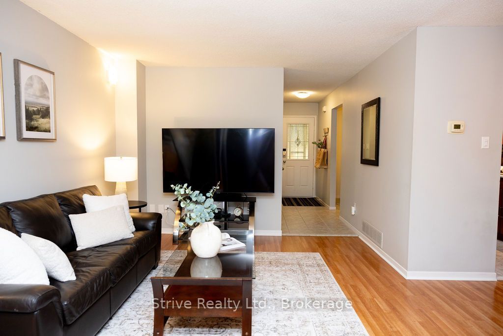 54 Deverill Crescent, Ajax, ON L1T 1S7 photo 5