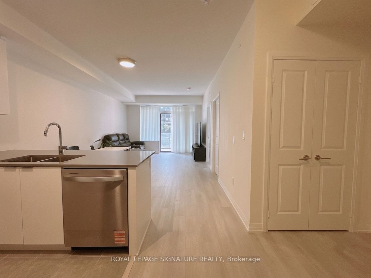 3270 Sheppard Avenue E 325, Toronto, ON M1T 0B3 photo 2