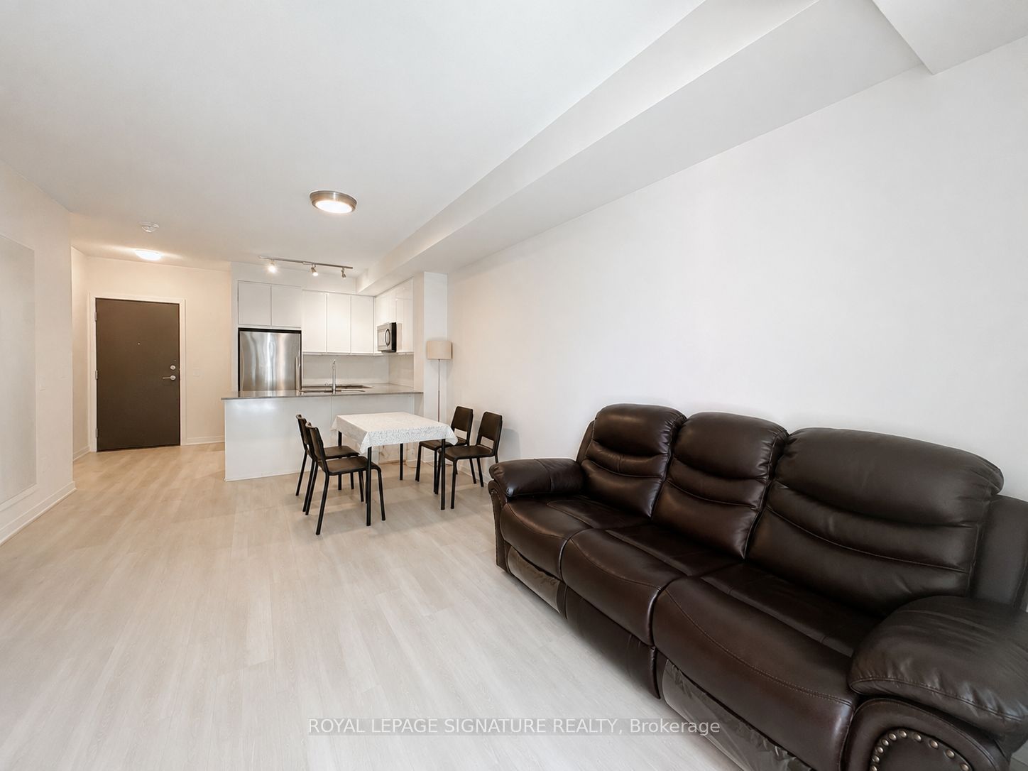 3270 Sheppard Avenue E 325, Toronto, ON M1T 0B3 photo 5