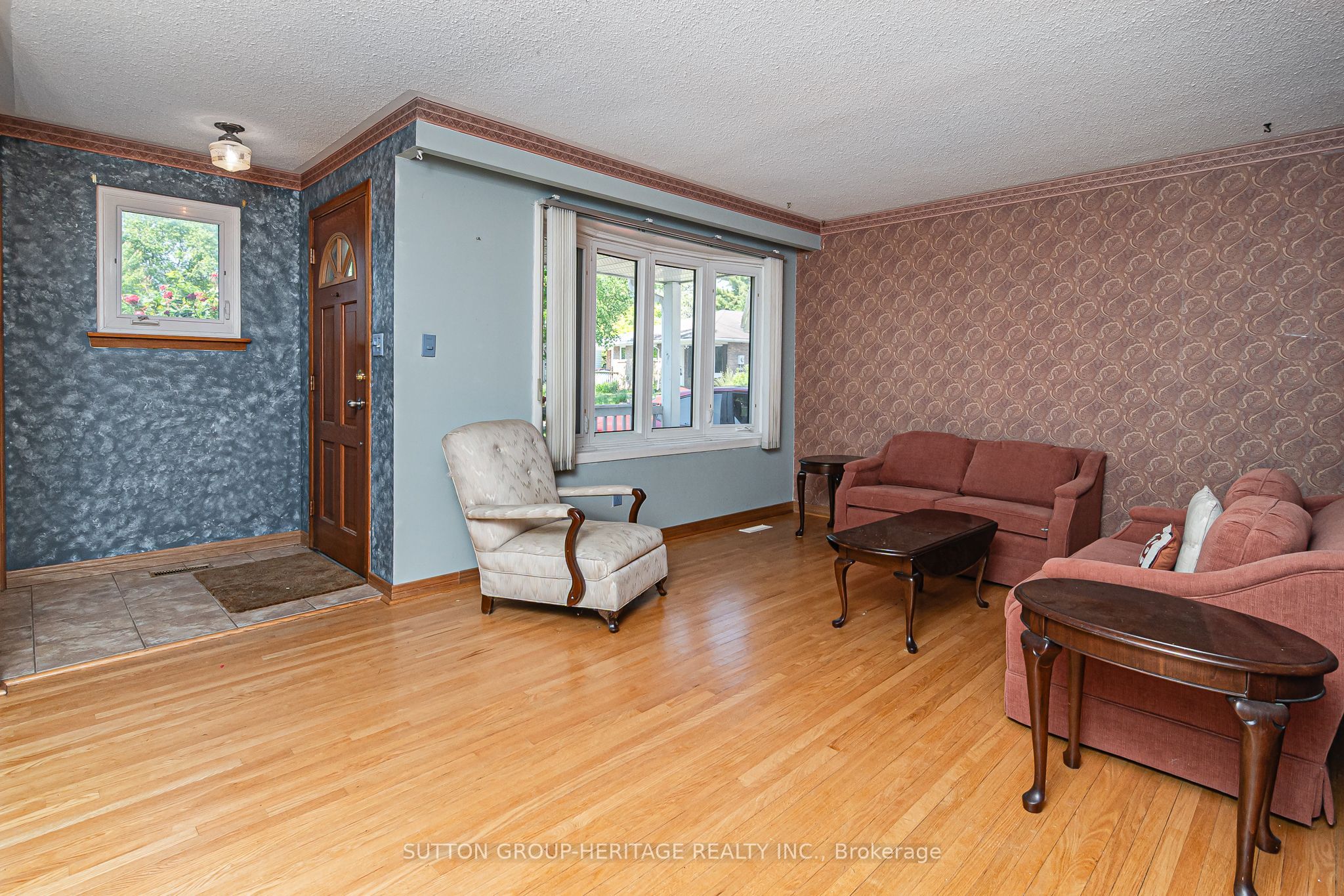 1113 Valley Court, Oshawa, ON L1J 3M4 photo 5