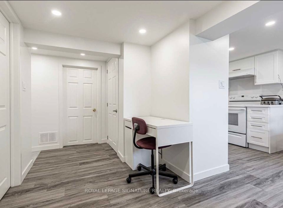 84 Peard Road 3, Toronto, ON M4B 1T9 photo 2