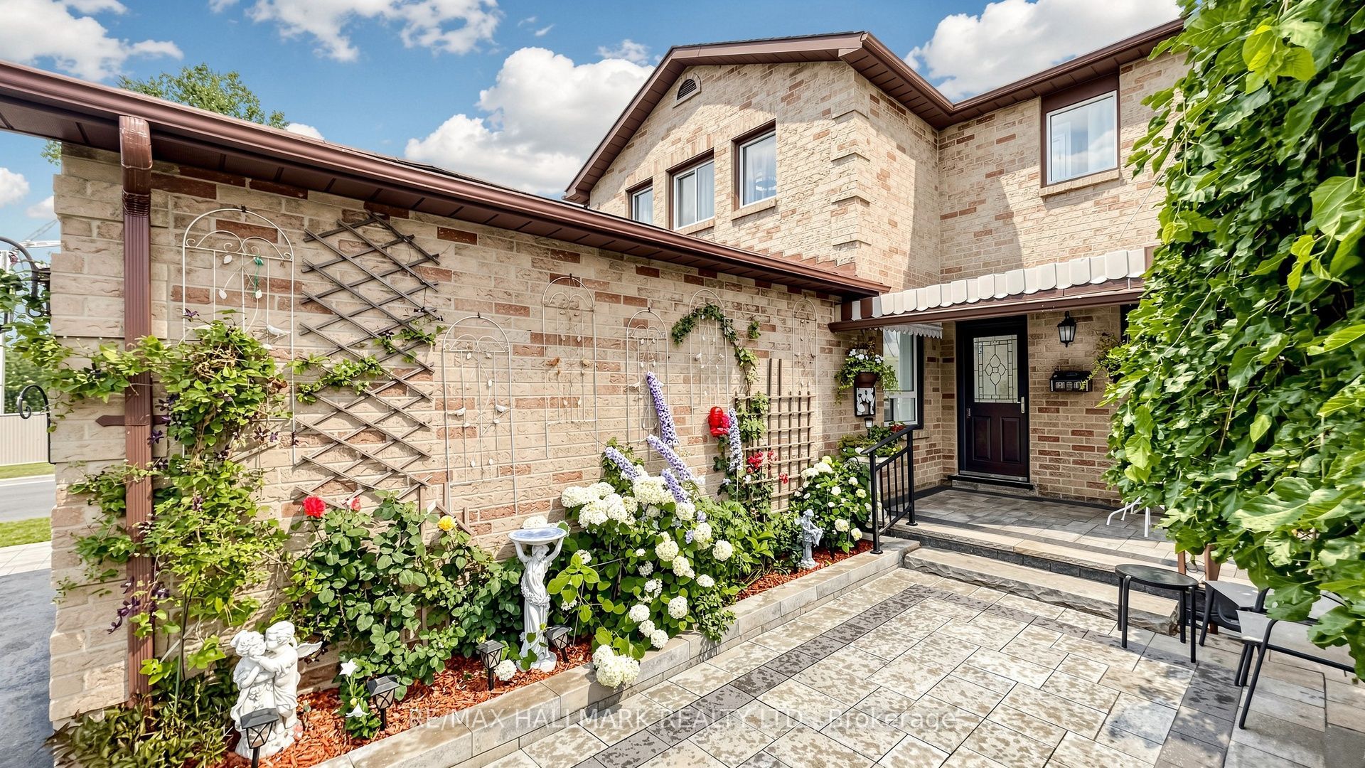 25 Wicks Drive, Ajax, ON L1Z 1C5 photo 4